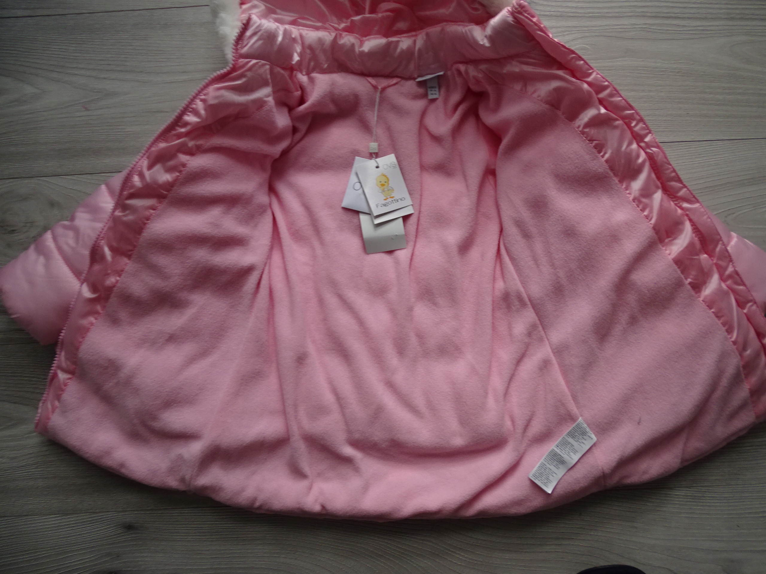 OUTLET OCIEPLANA KURTKA-PŁASZCZ FALBANKI OVS 98 Długość brak informacji