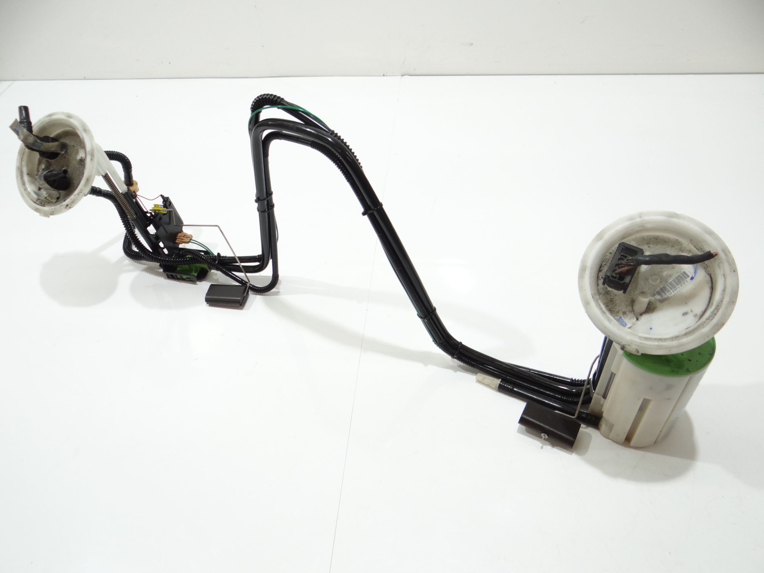 feed pump BMW E60 E61 LCI N47D20A 2.0D 7187933 (4623674)