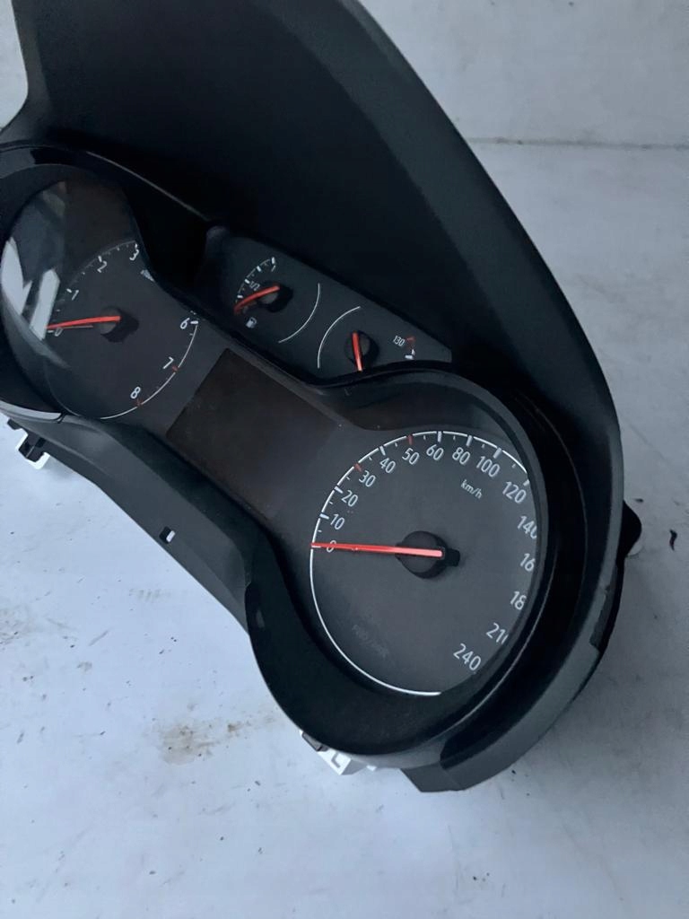 dials dials CORSA F 1.2 VTI 9841329580 16 TYS