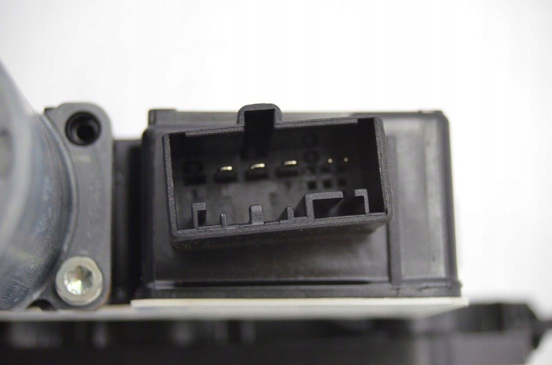 window regulator left rear part Skoda Octavia III