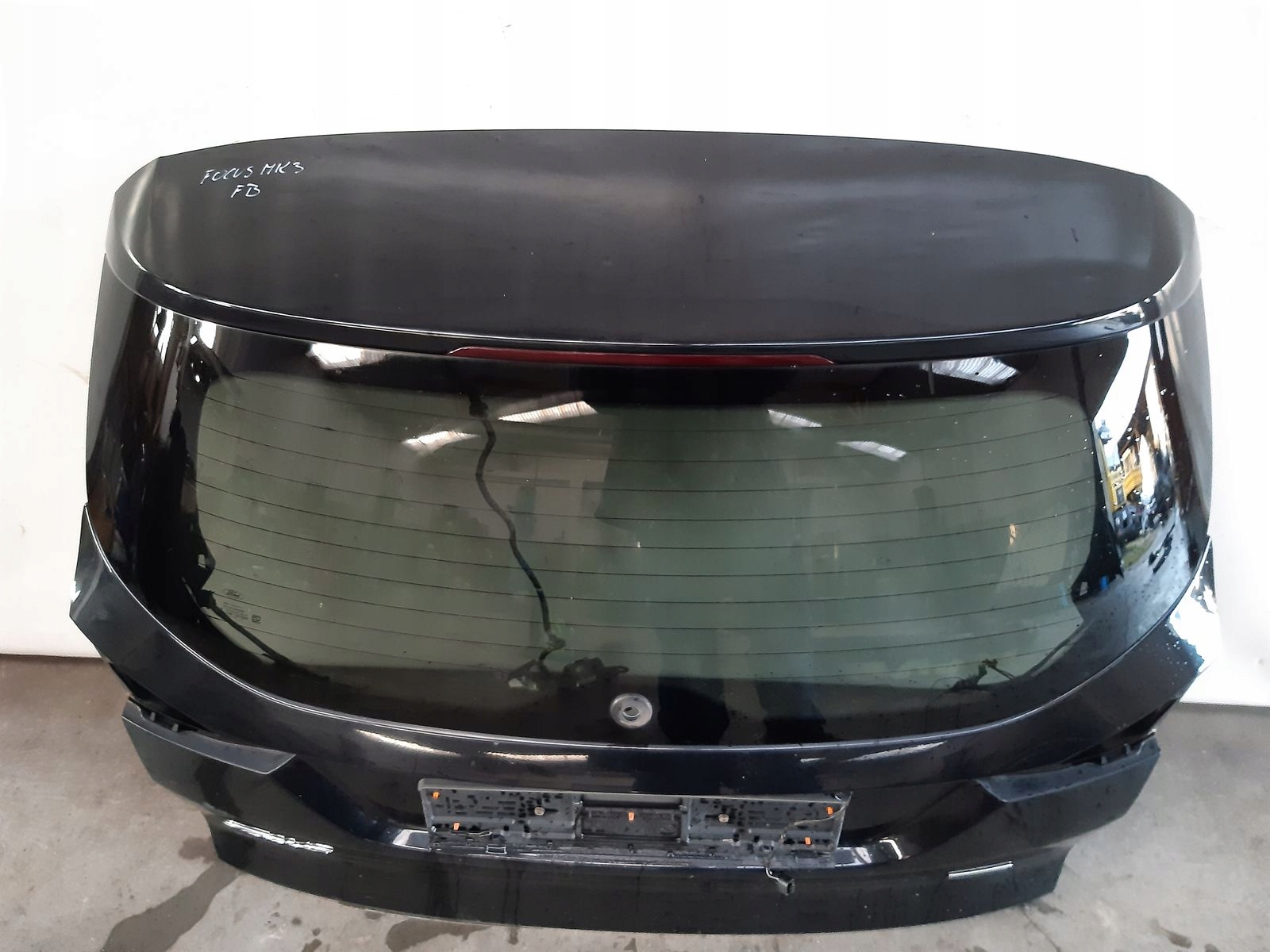 trunk door boot Ford Focus MK3 kombi FB
