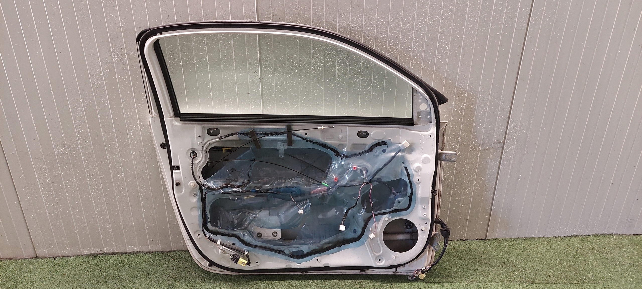 door left front +hinges TOYOTA IQ LAK: 070