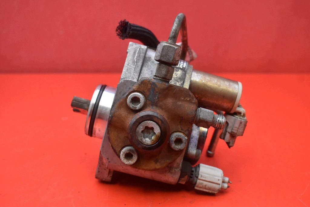 pompe d'injection 22100-0R050 HU294000-1021 TOYOTA RAV4 3 III 2.2 D-4D 150 KM
