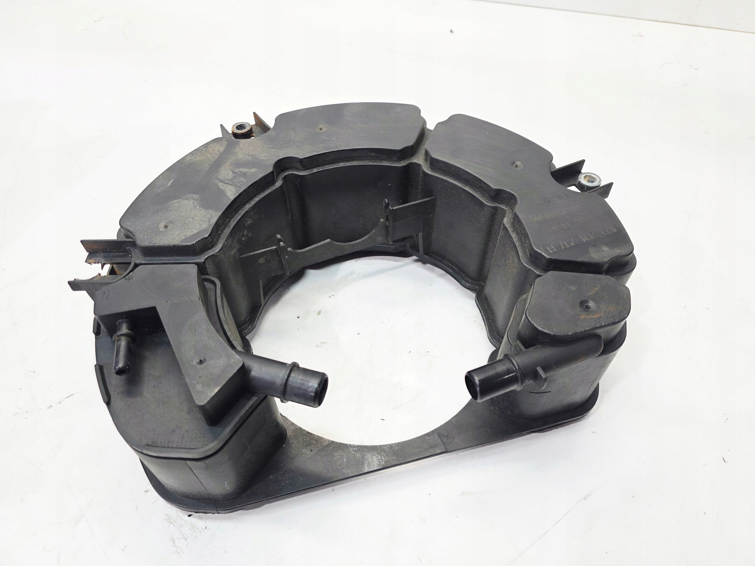 karbonski filter AUDI A3 8P VOLKSWAGEN SEAT SKODA 2.0 TFSI TSI 1K0201797B