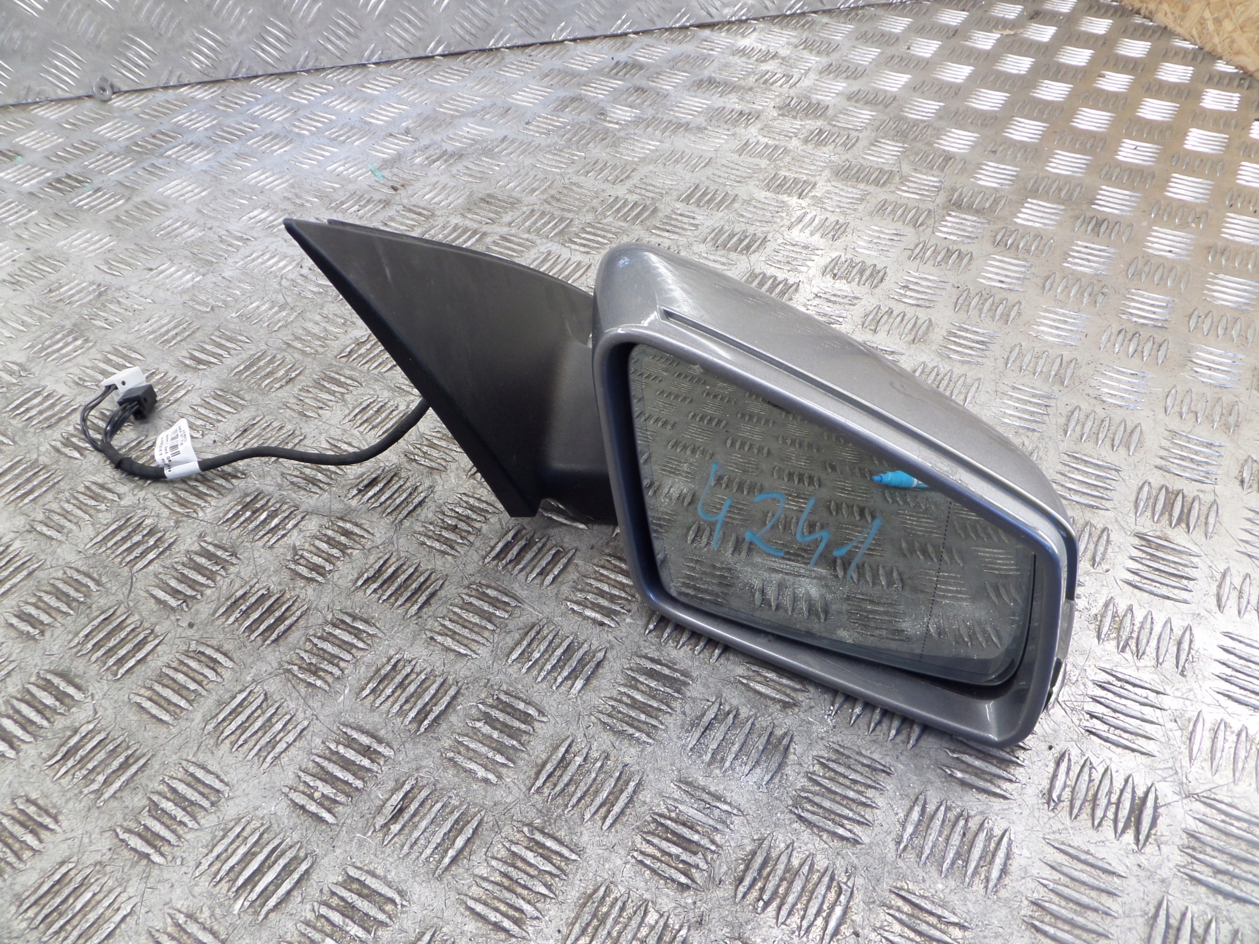 MERCEDES W204 LIFT mirror right