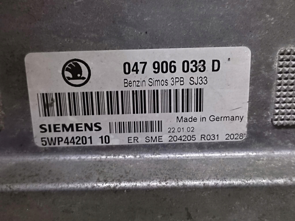 SKODA FABIA e 1.4 Centralina Motore 047906033D