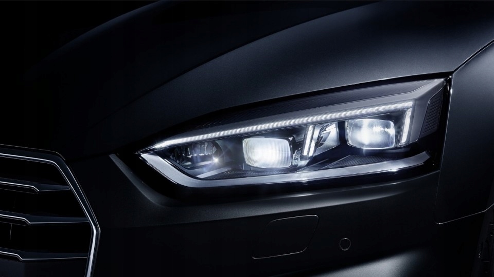 AUDI A5 5F LAMPA LAMPY MATRIX BEAM montaż