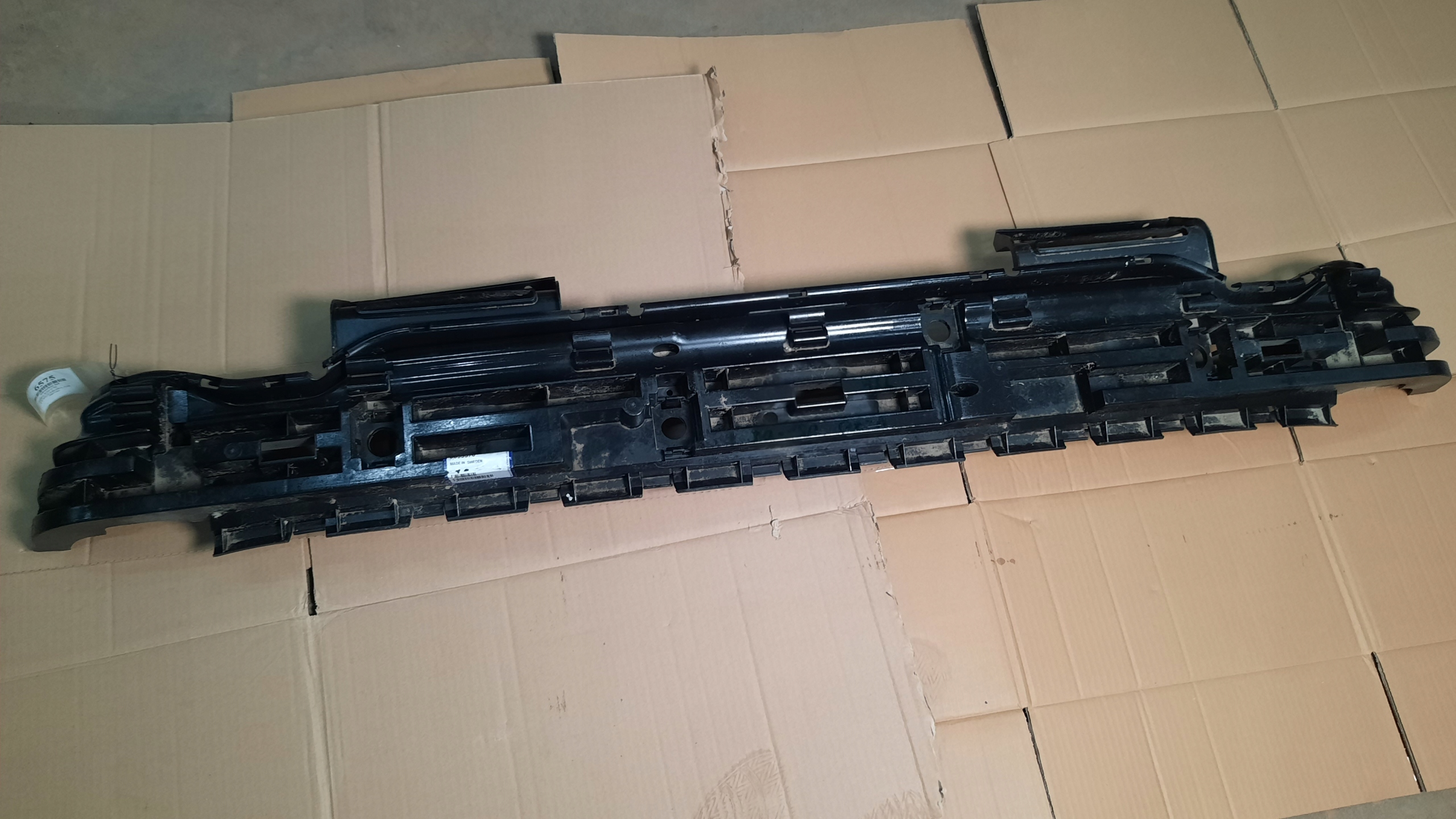 ABSORBER TYŁ VOLVO V70 II 08693370