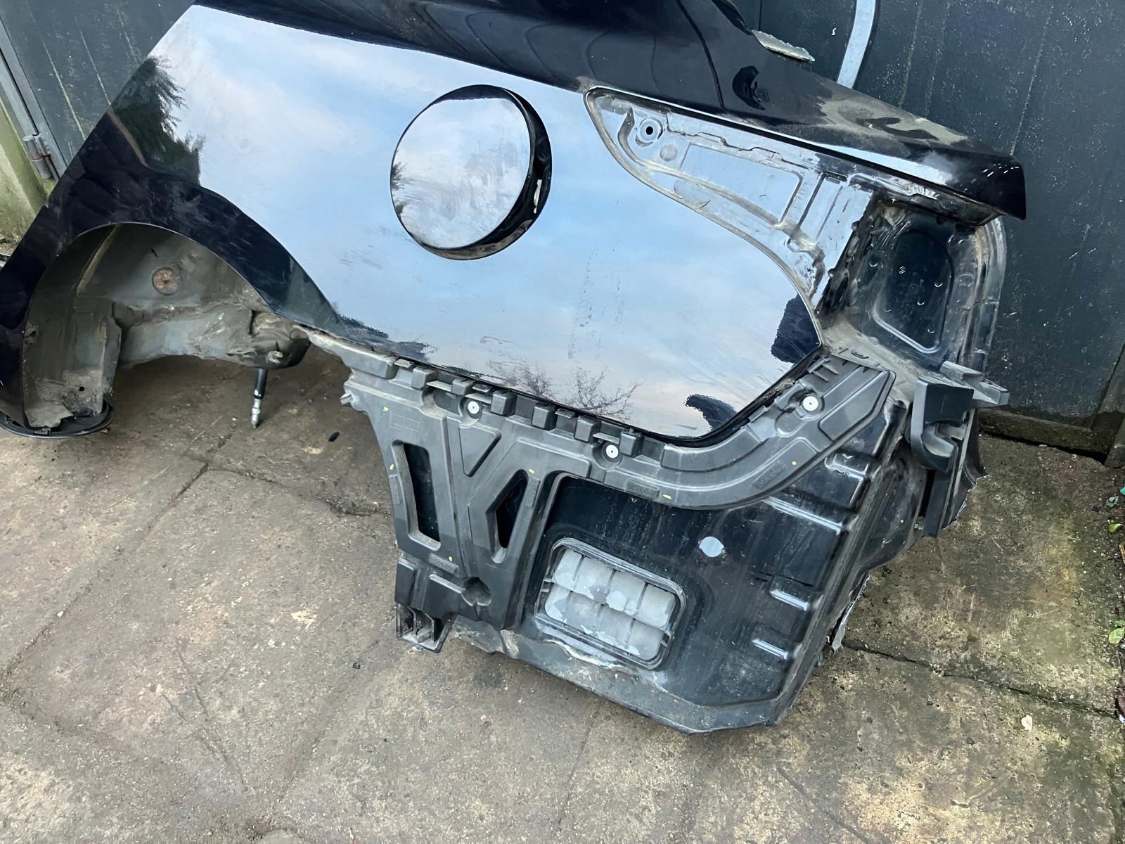 quarter fender threshold left rear part RENAULT LATITUDE