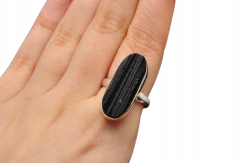 * Turmalín Efektní Prstýnek Hluboká Černá Stříbro 925 Č. 9 *