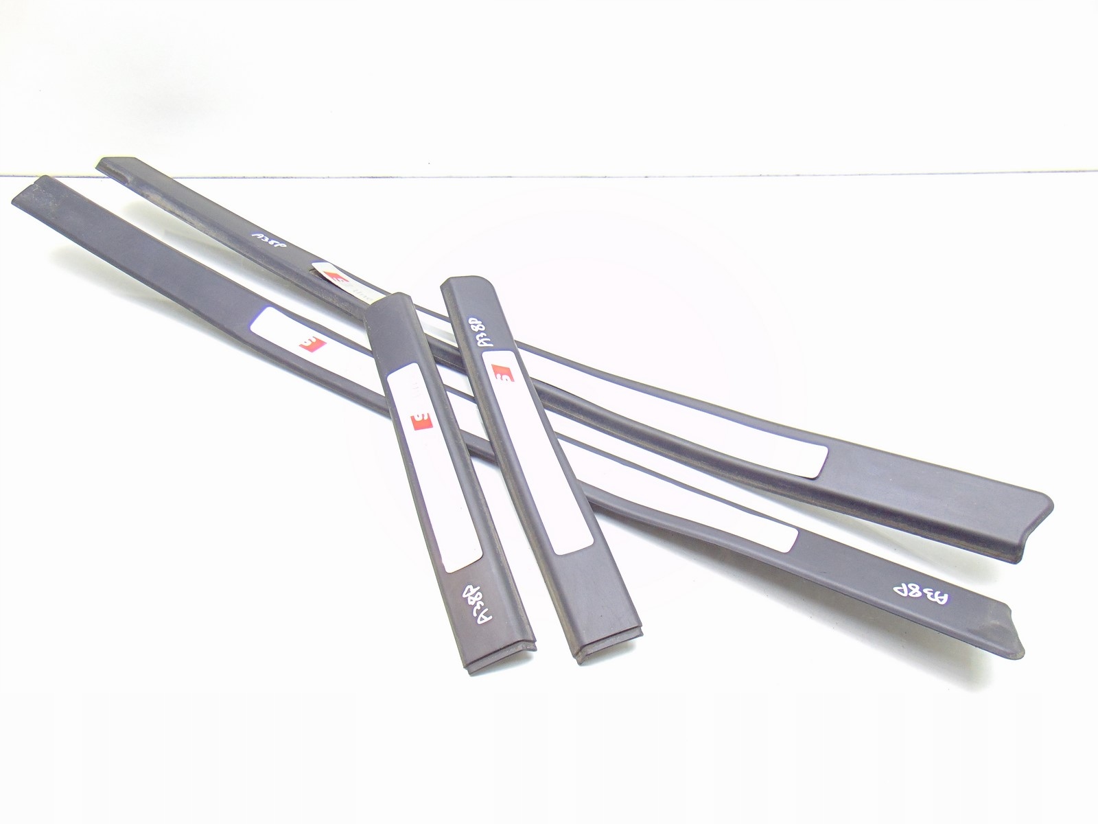 LISTWY PROGOWE KOMPLET S-LINE AUDI A3 8P 5D SB