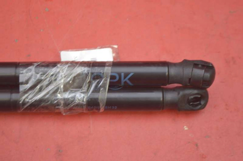 damper SILOWNIKI bonnets 51477148826 BMW E60 E61 03-07