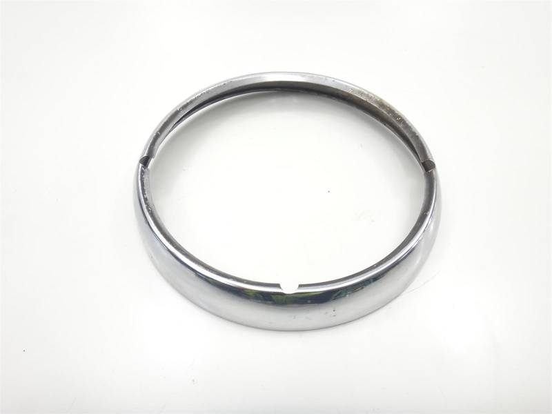 H-D FLHX STREET GLIDE 08R RAMKA LAMPY PRZEDNIEJ