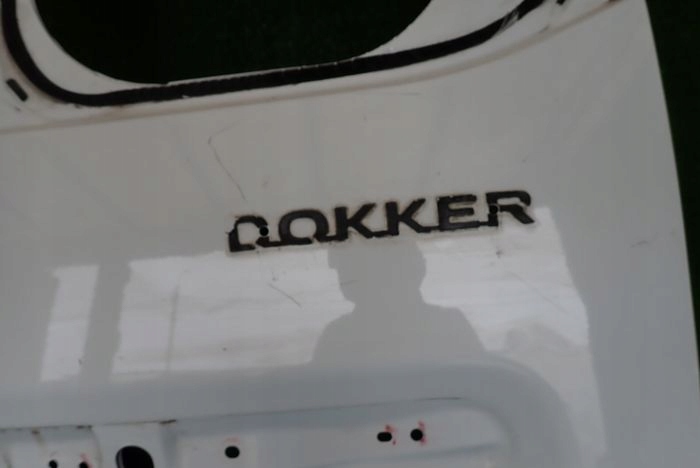 DACIA DOKKER 12- door right rear. rear part