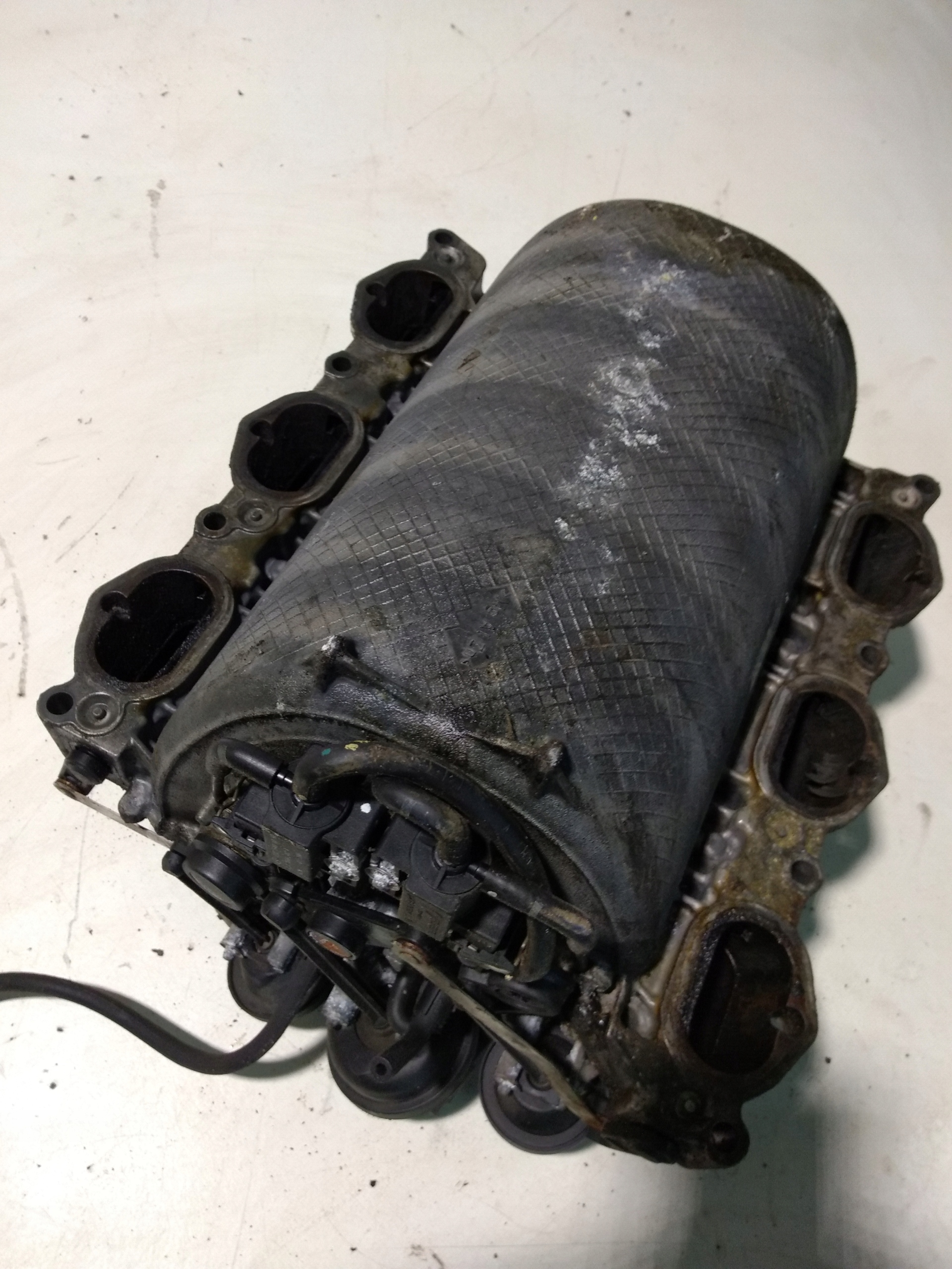 intake manifold MERCEDES W211 W219 W221 W209 3.5 E