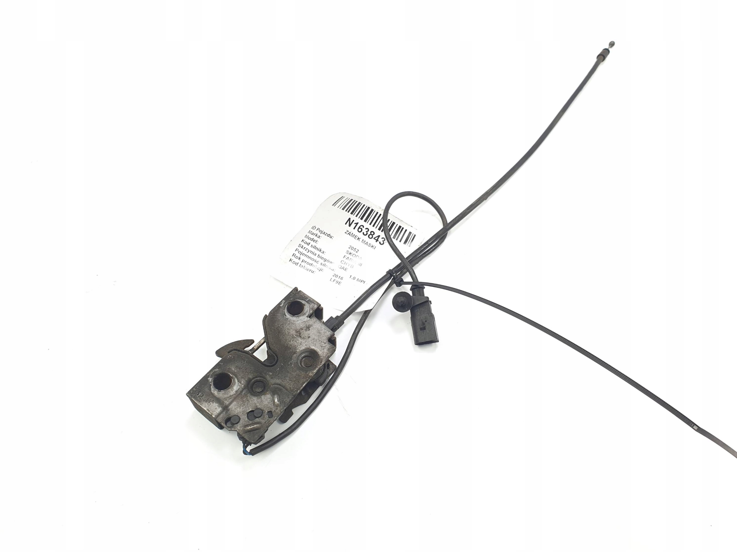 ZAMEK MASKI SKODA FABIA III