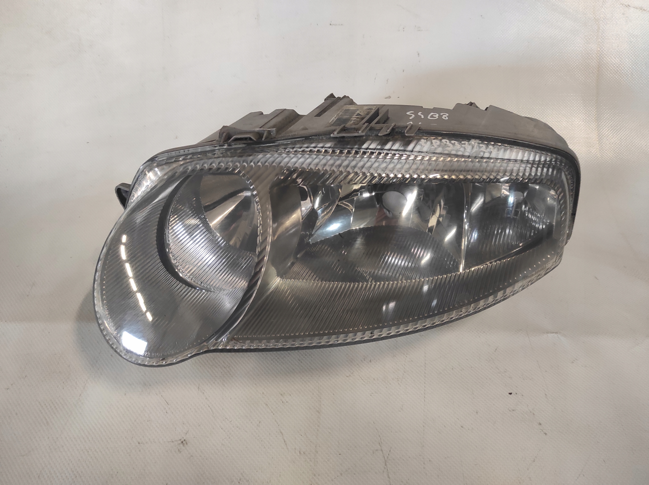 Alfa Romeo 147 light left front front