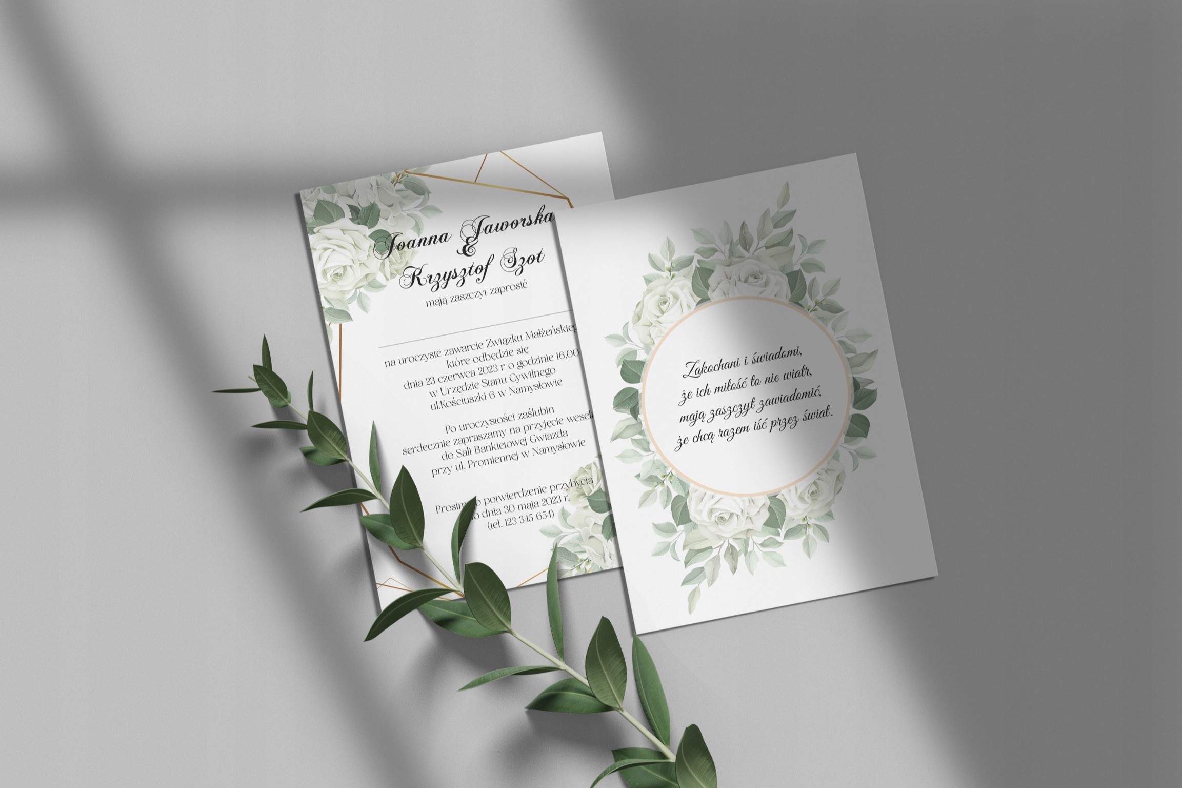 Zaproszenia jednokartkowe 15x10cm. 30 szt. Białe róże i eukaliptusy w kole