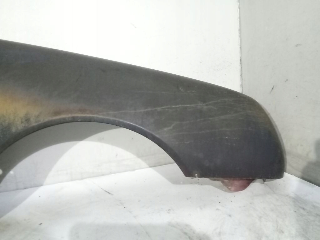 Mercedes W210 fender right