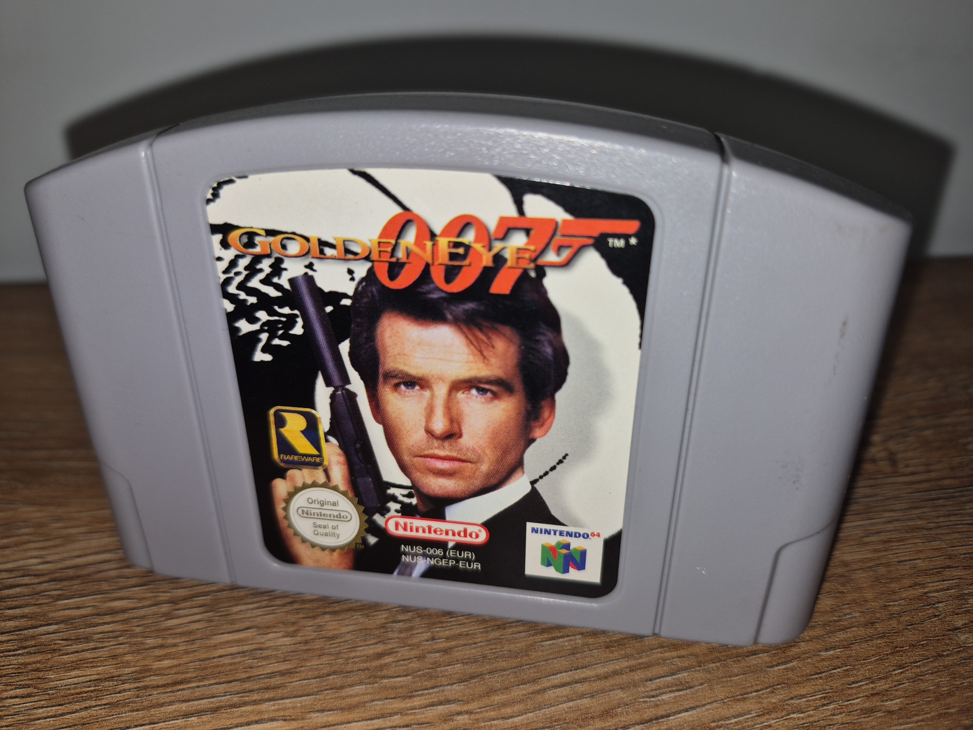 007 GoldenEye Nintendo 64 retro gra N64 Nintendo 64 pudełkowa