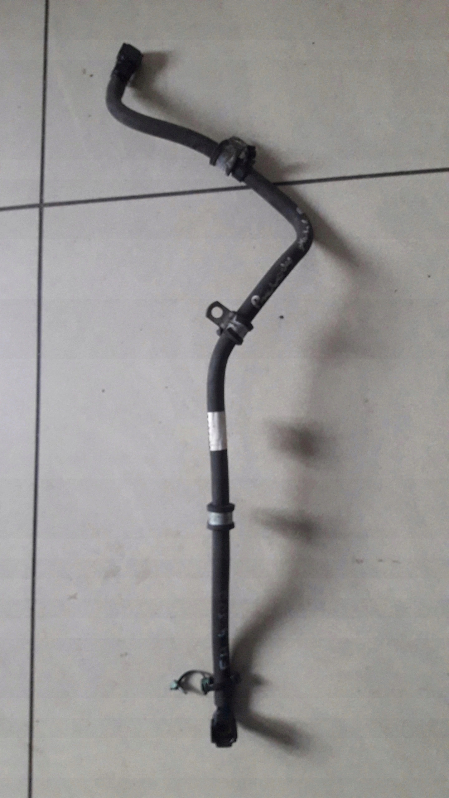 VOLVO Fh4 PRZEWOD ГОРЮЧЕЕ 22217924