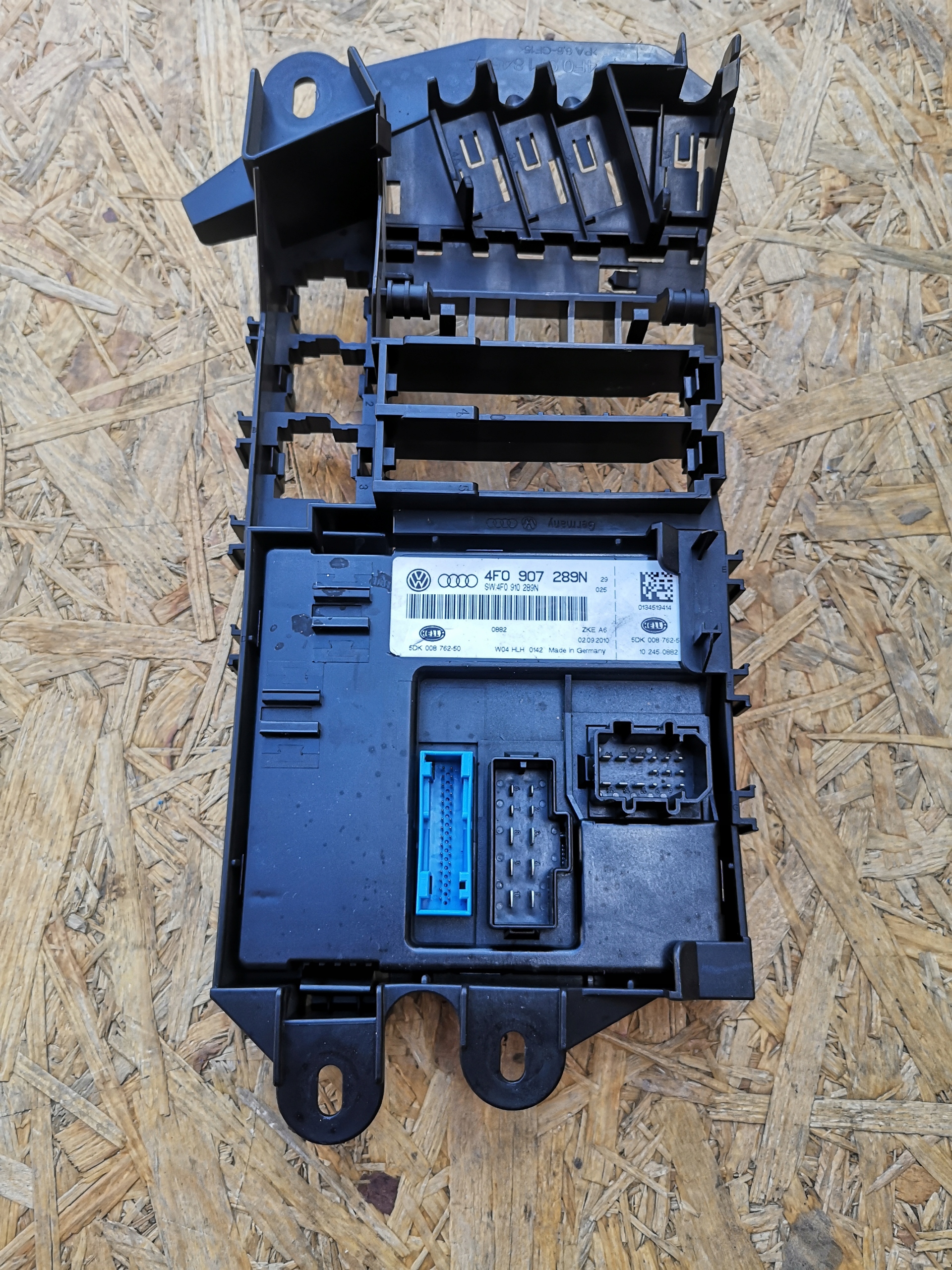 AUDI A6 C6 МОДУЛЬ KOMFORTUf0907289n