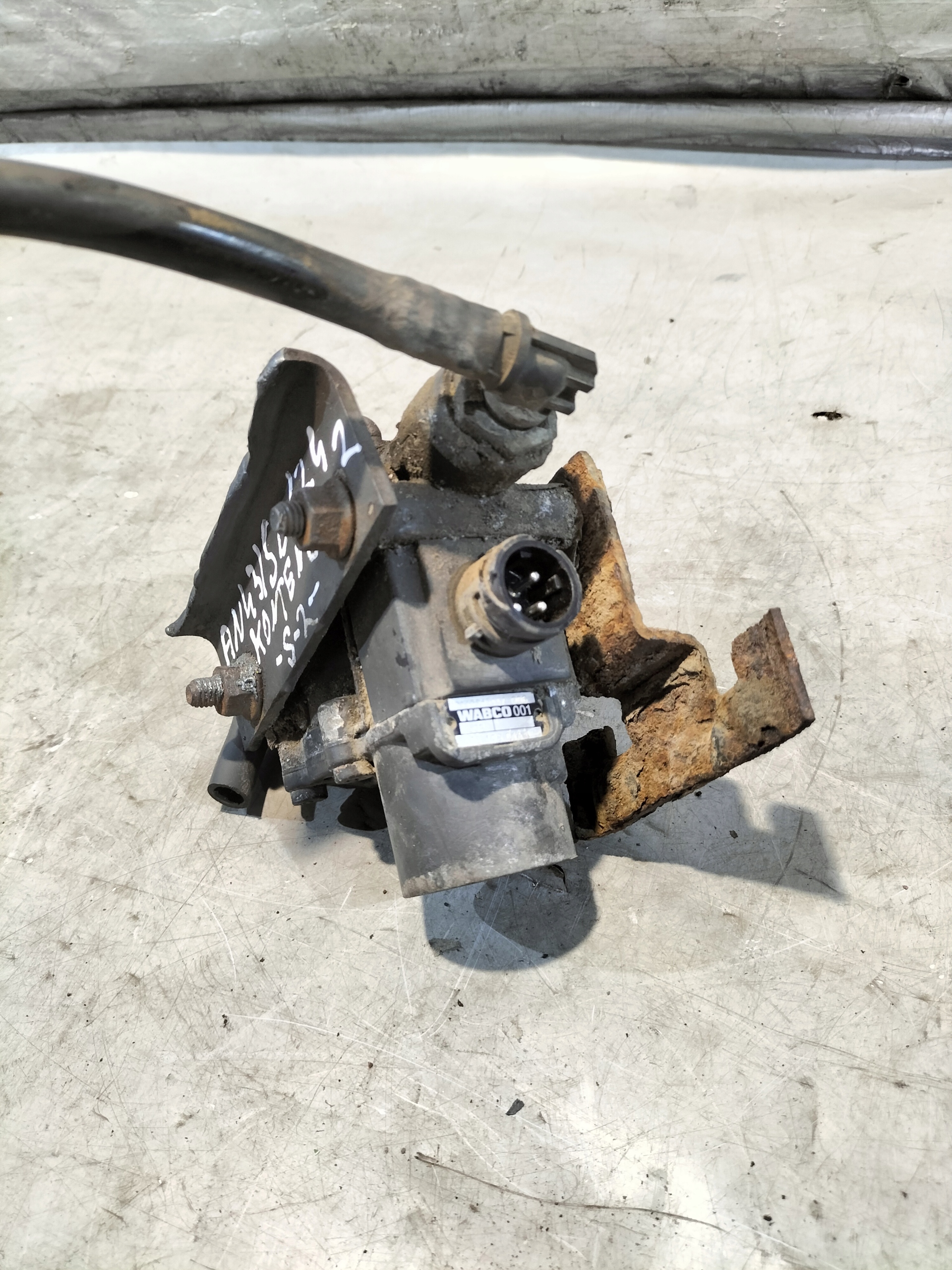 IVECO EUROCARGO 02-15 Sensor MODULATOR ABS 4721950160