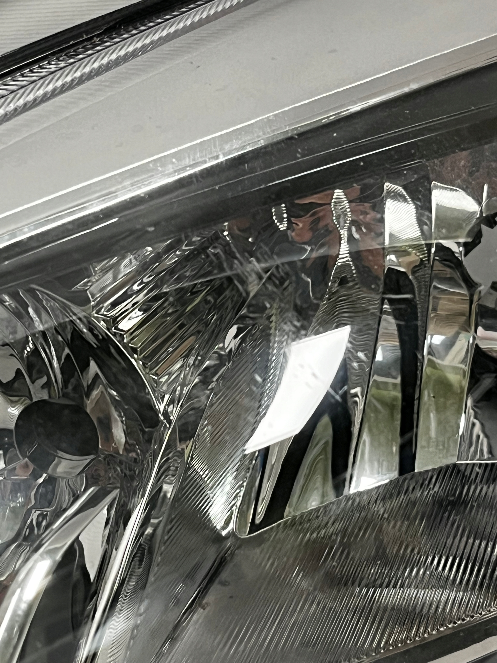 FORD FIESTA MK8 REFLEKTOR left light original