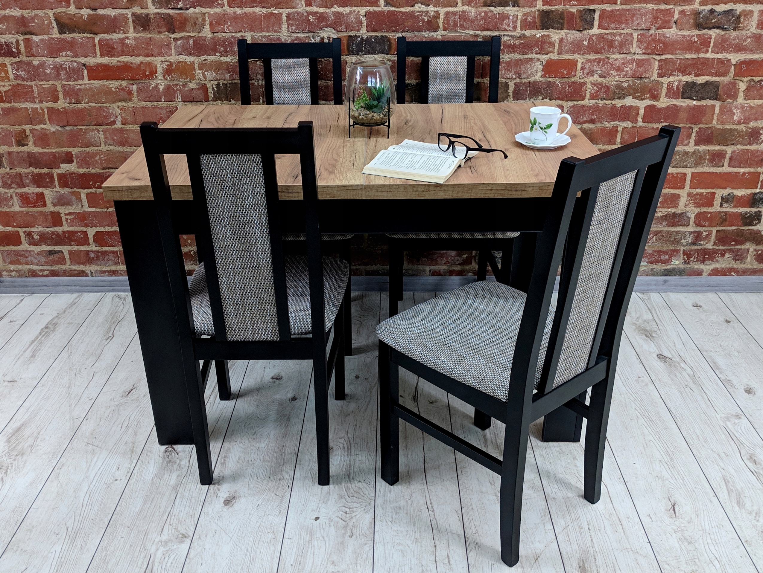 Mały zestaw do jadalni 4 krzesła stół 70/120 craft Kod producenta ribes