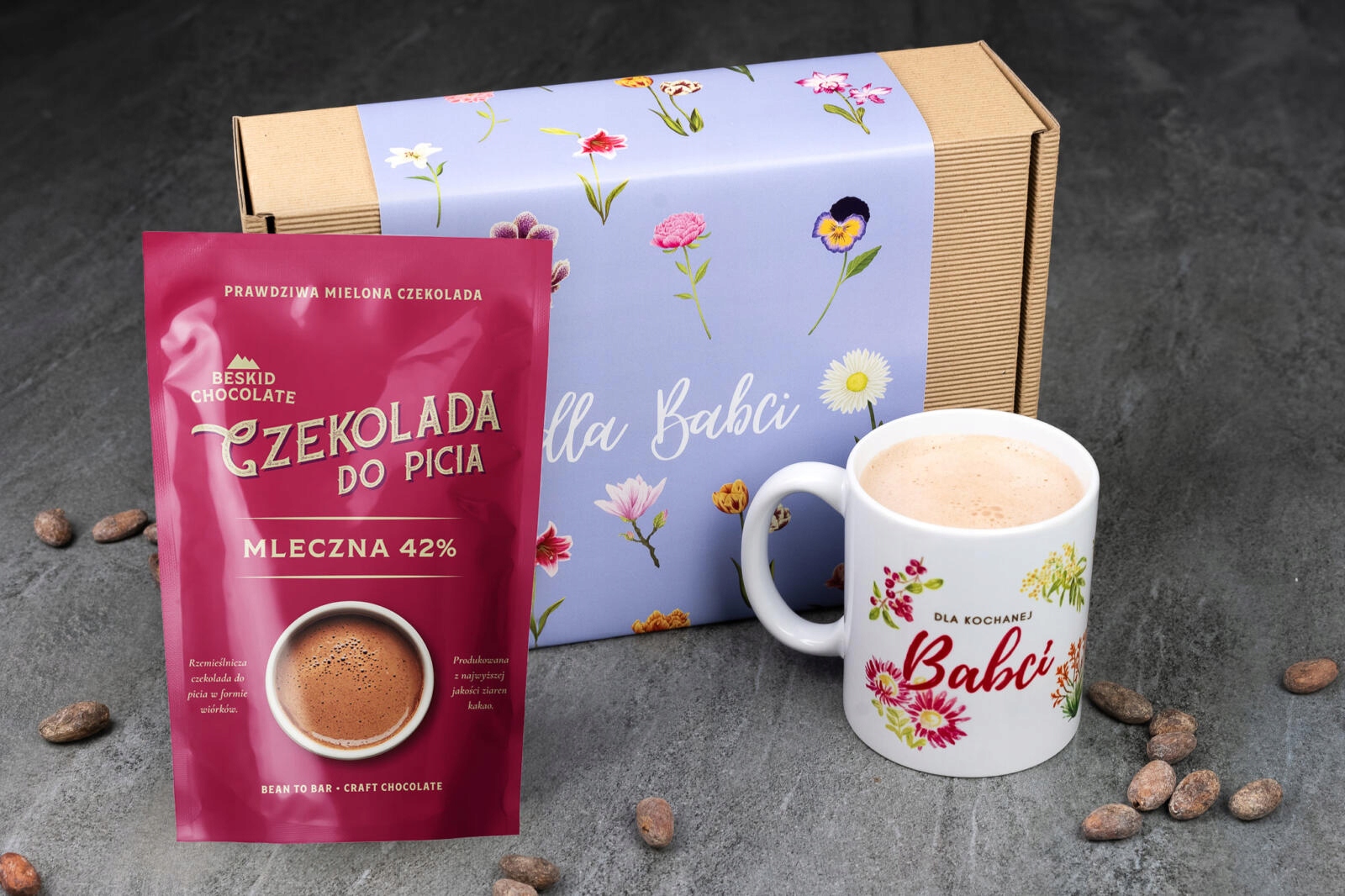 Dla Babci kubek i czekolada do picia