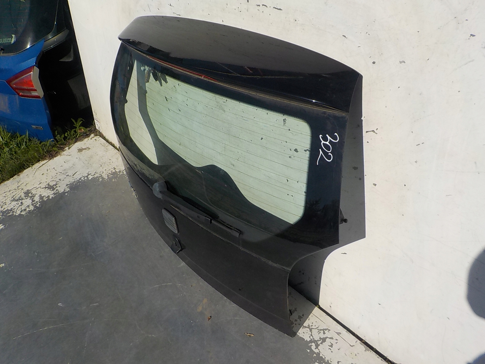 302 SEAT MII boot door rear