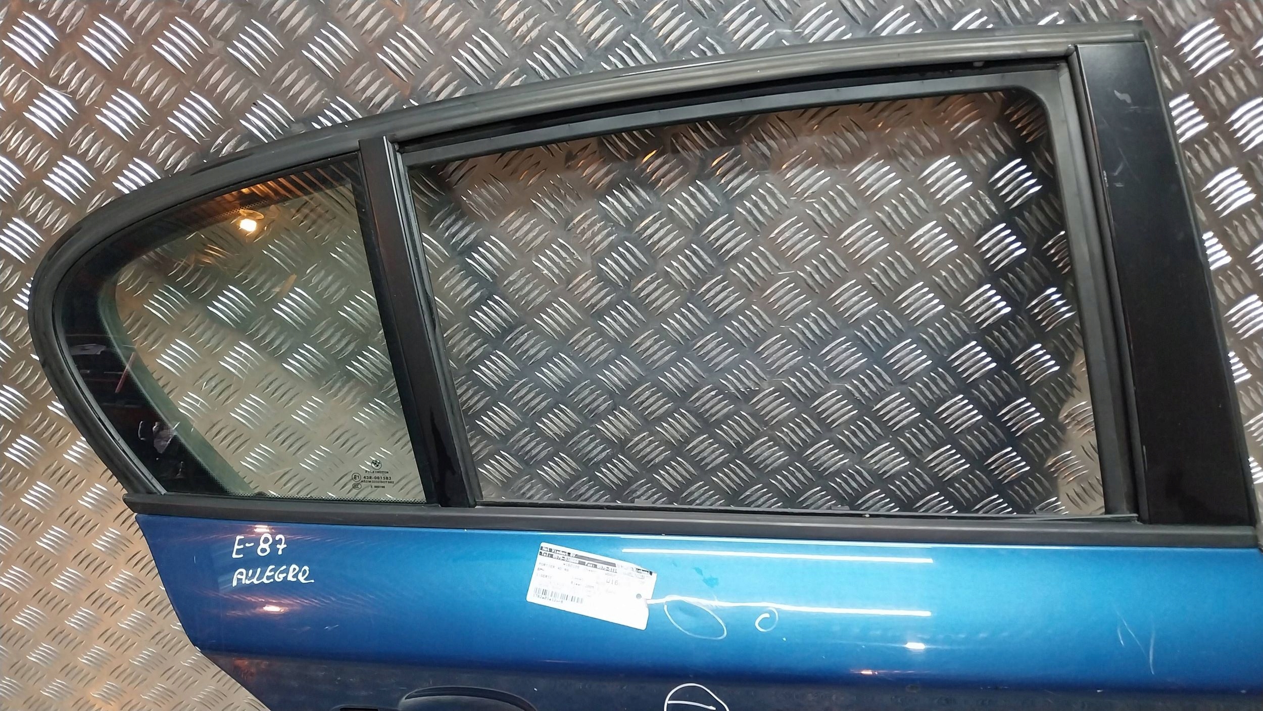 Tür heck rechts BMW 1 E87 04