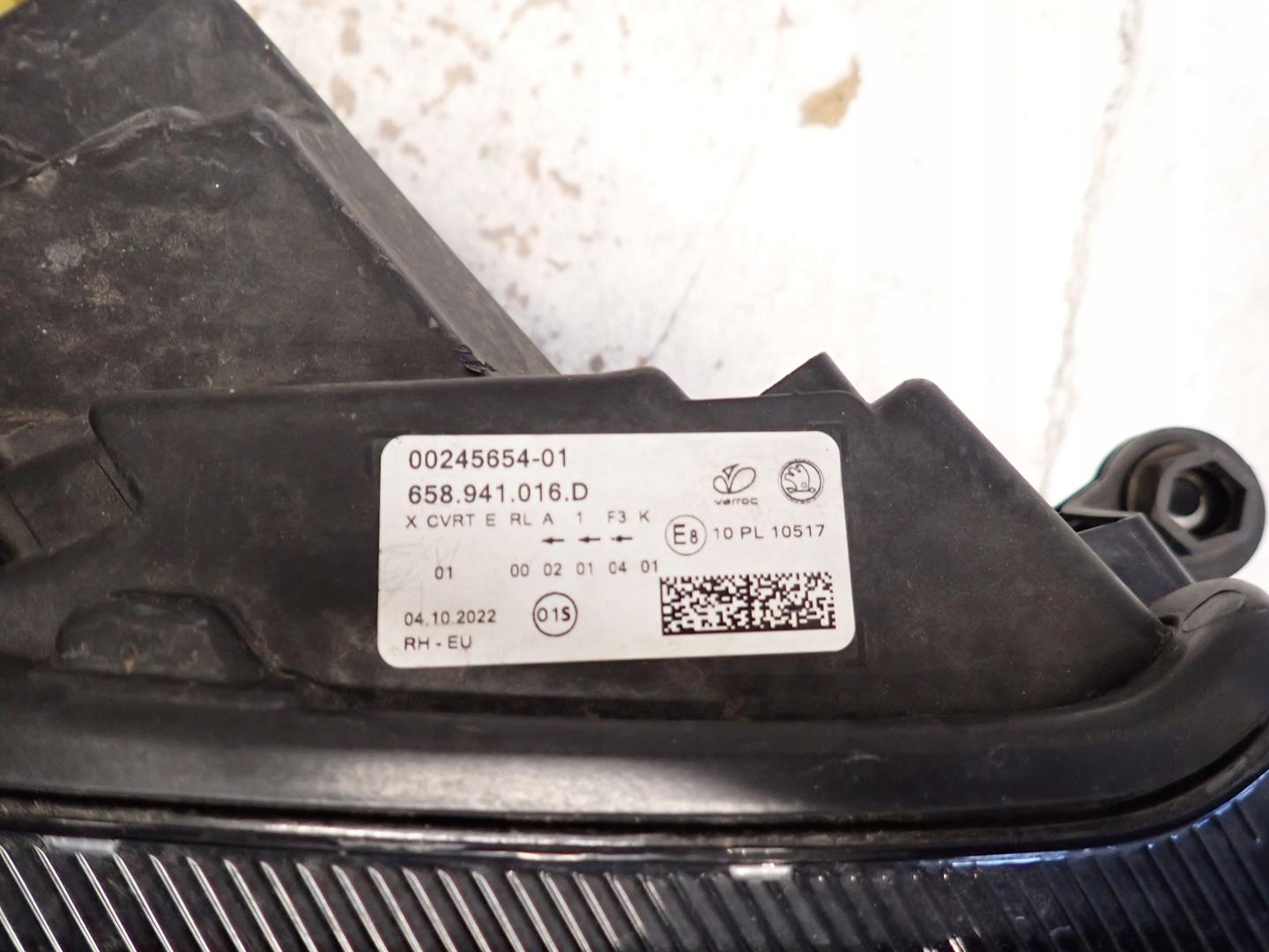 light front front right SKODA KAMIQ 2019- FULL LED 658941016D