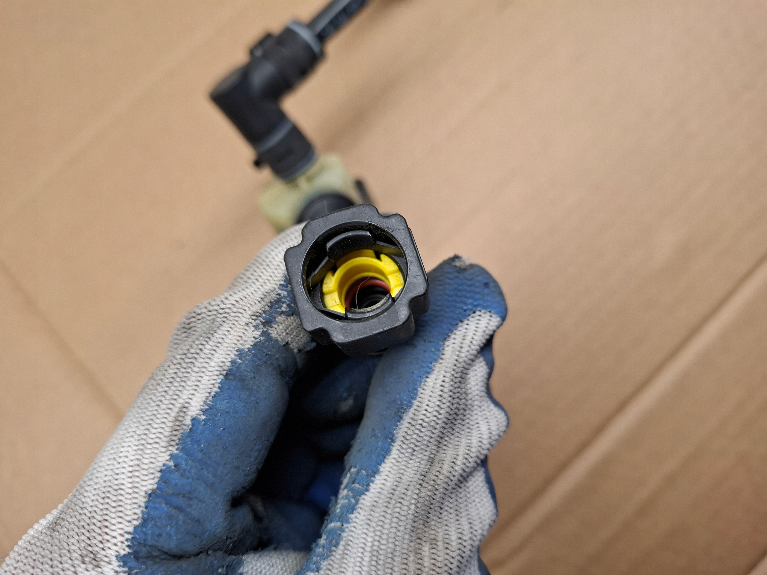 Sensor ODPOWIETRZAJACY AUDI RS6 C8 23r