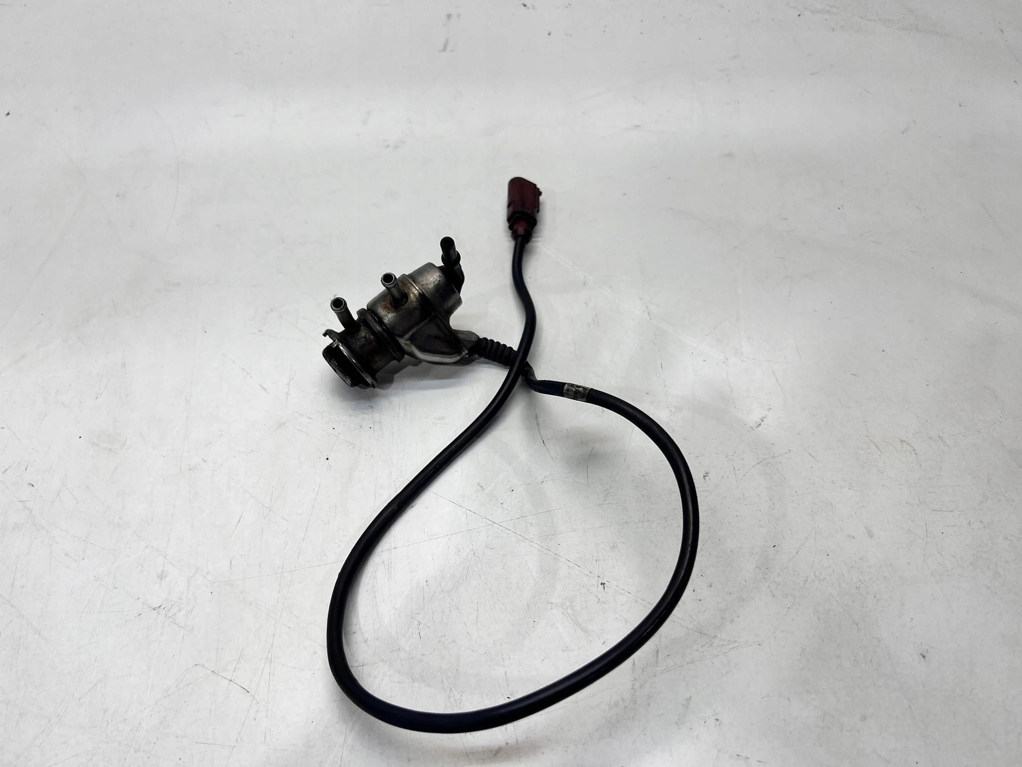 injector nozzle ADBLUE AUDI A4 B9 A5 A6 C7 2.0 TDI 04L131113S