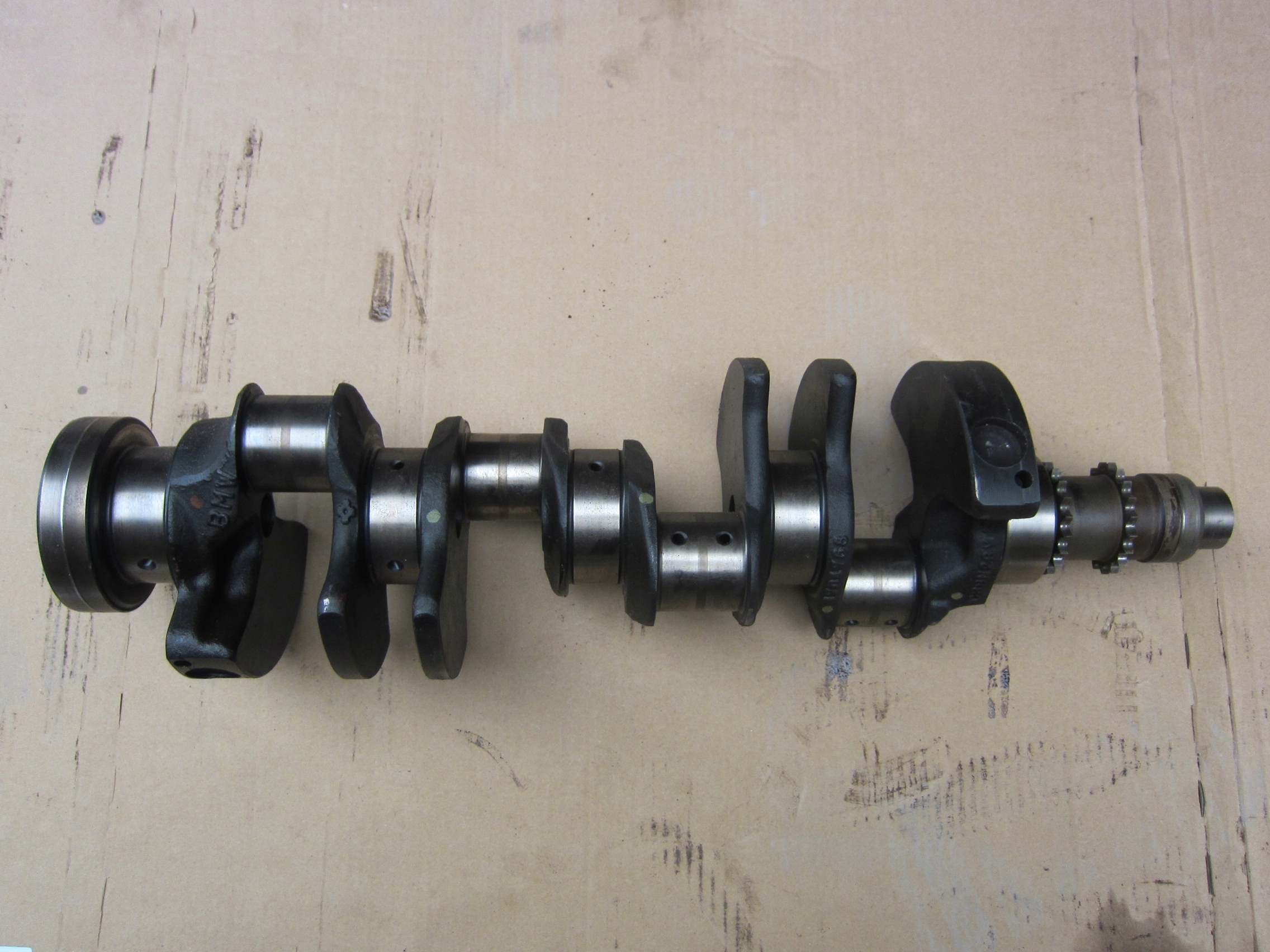 BMW E39 X5 E53 E38 M64 4.4 V8 540i 740 crank