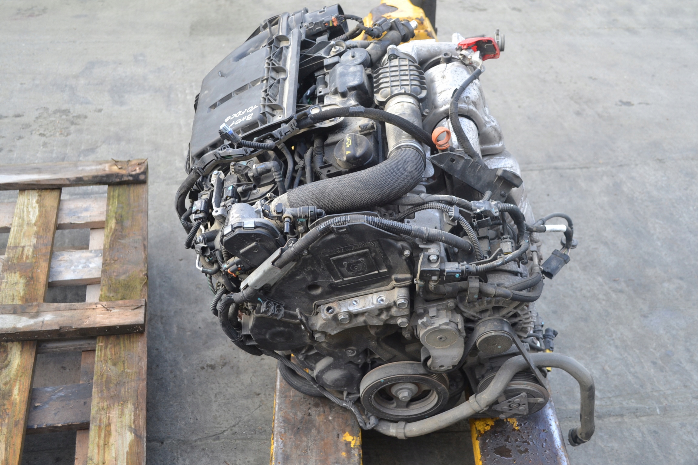 engine PEUGEOT CITROEN 1.4 HDI 8H01 10FDCG