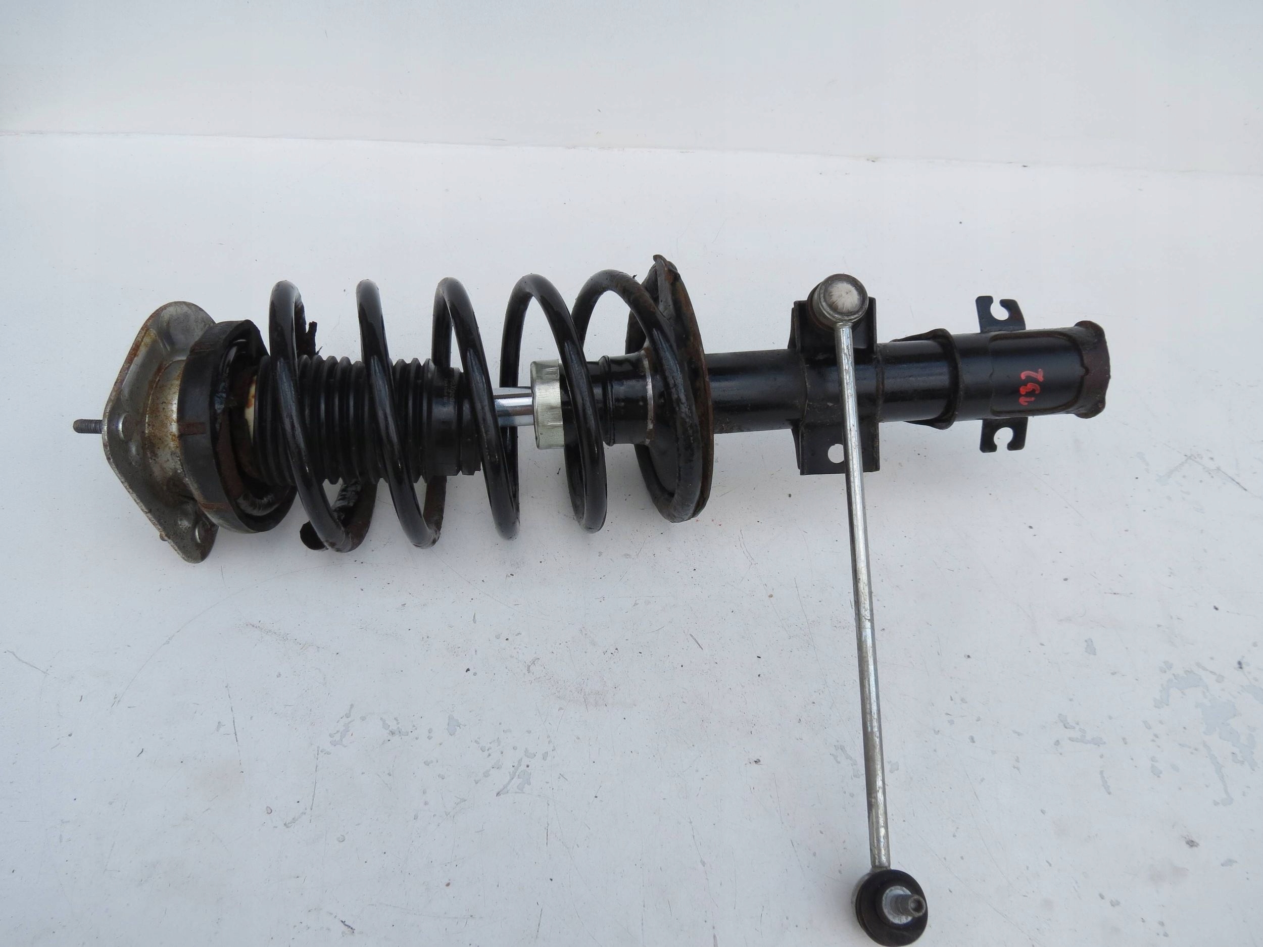 shock absorber front ZE spring VOLVO S60 and 2.4 B 140KM R5 2001r 334611