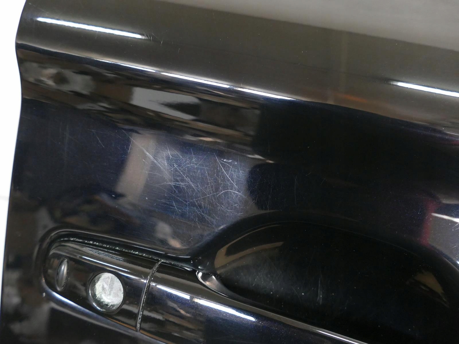 MITSUBISHI OUTLANDER III door right front right front X42B