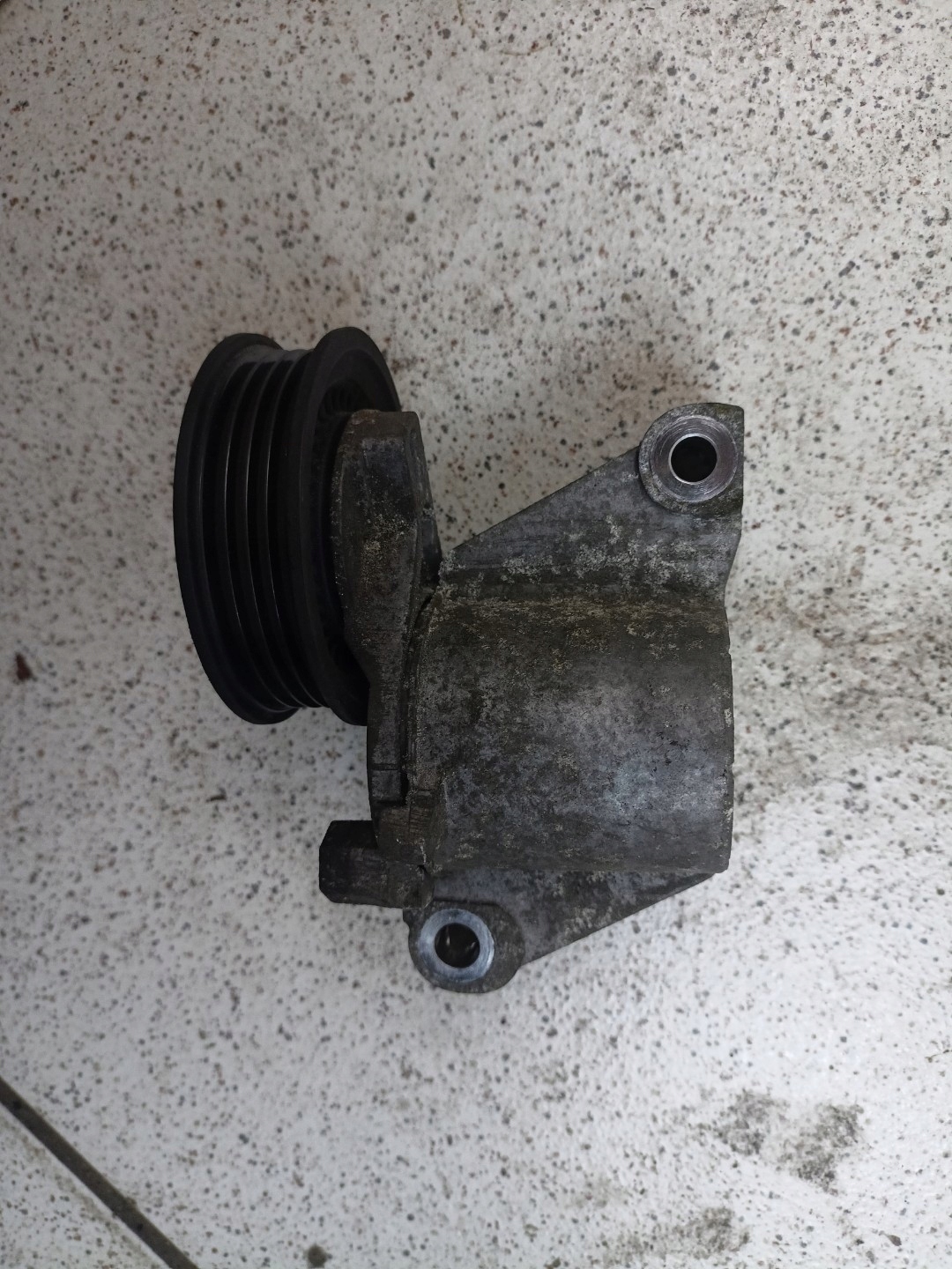 spanoló alternatora Ford Edge 2 CD539 2015