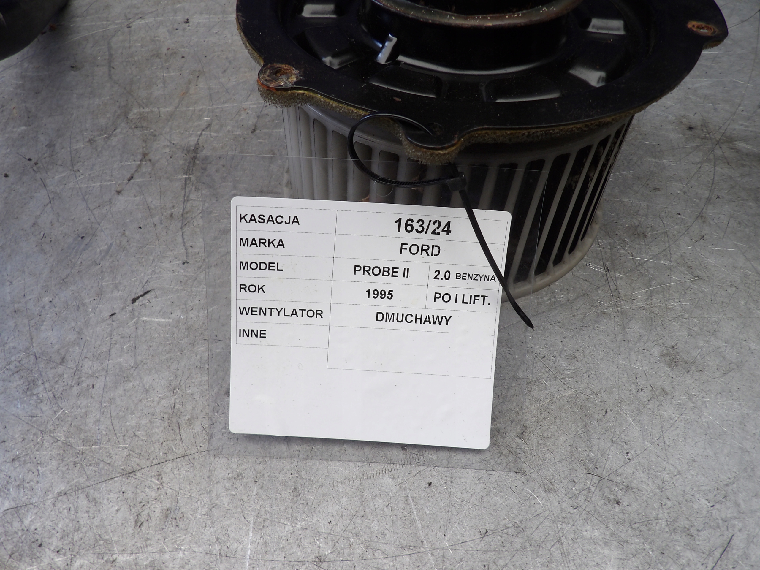 Ford Probe II ventilátor topení 940W-19805-AA 052695 17165