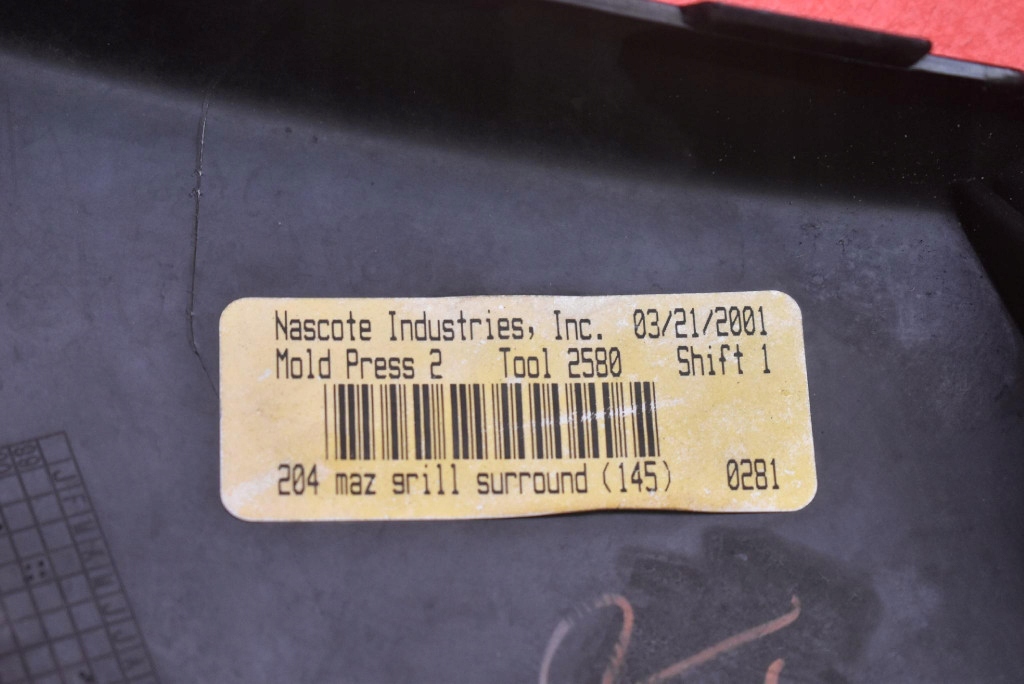 GRIGLIA accessori Paraurti nero YL84-8B189-A MAZDA TRIBUTE 1 e 00-04