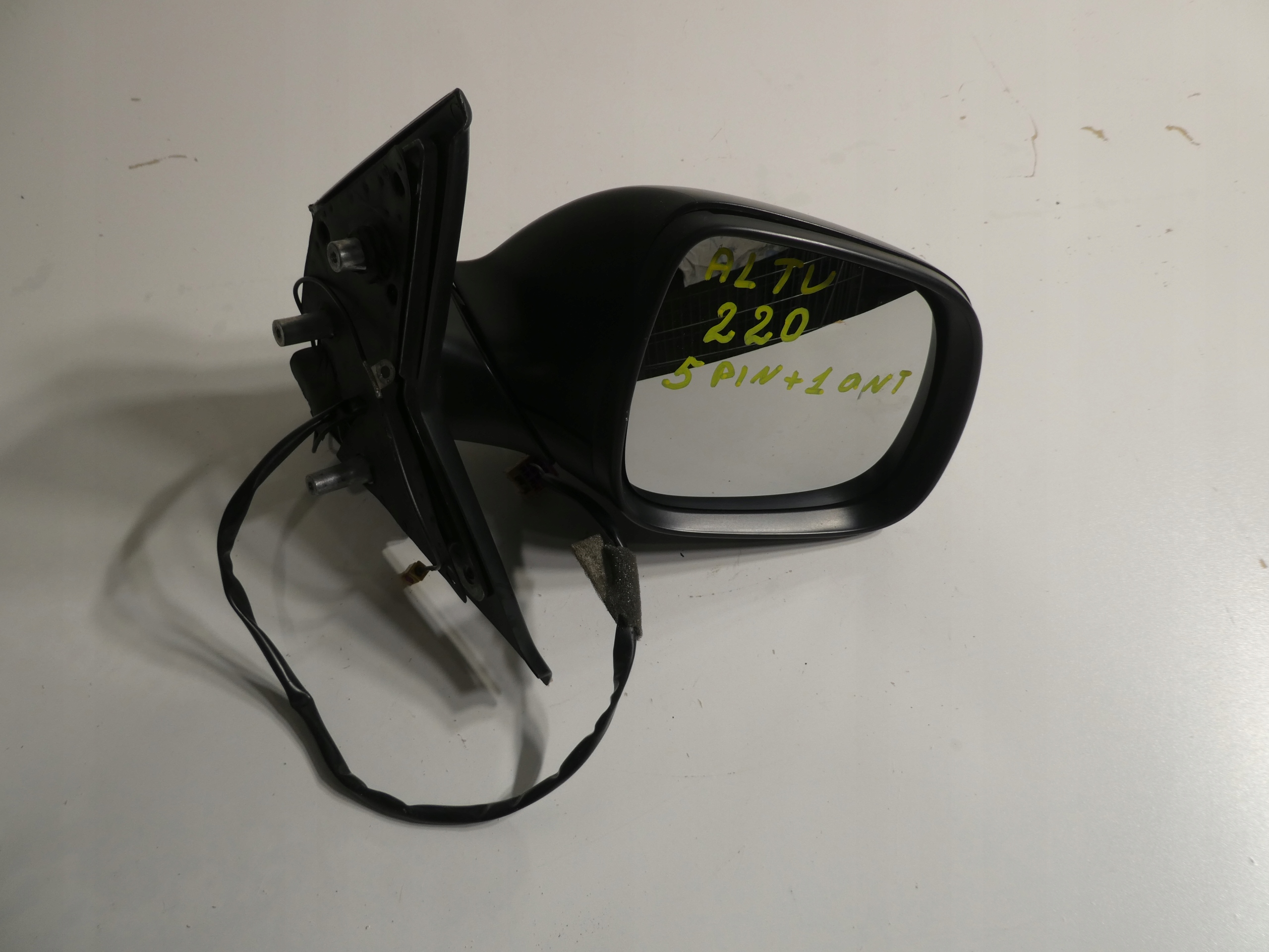 VW T6 mirror right 5 + 1 PIN replacement