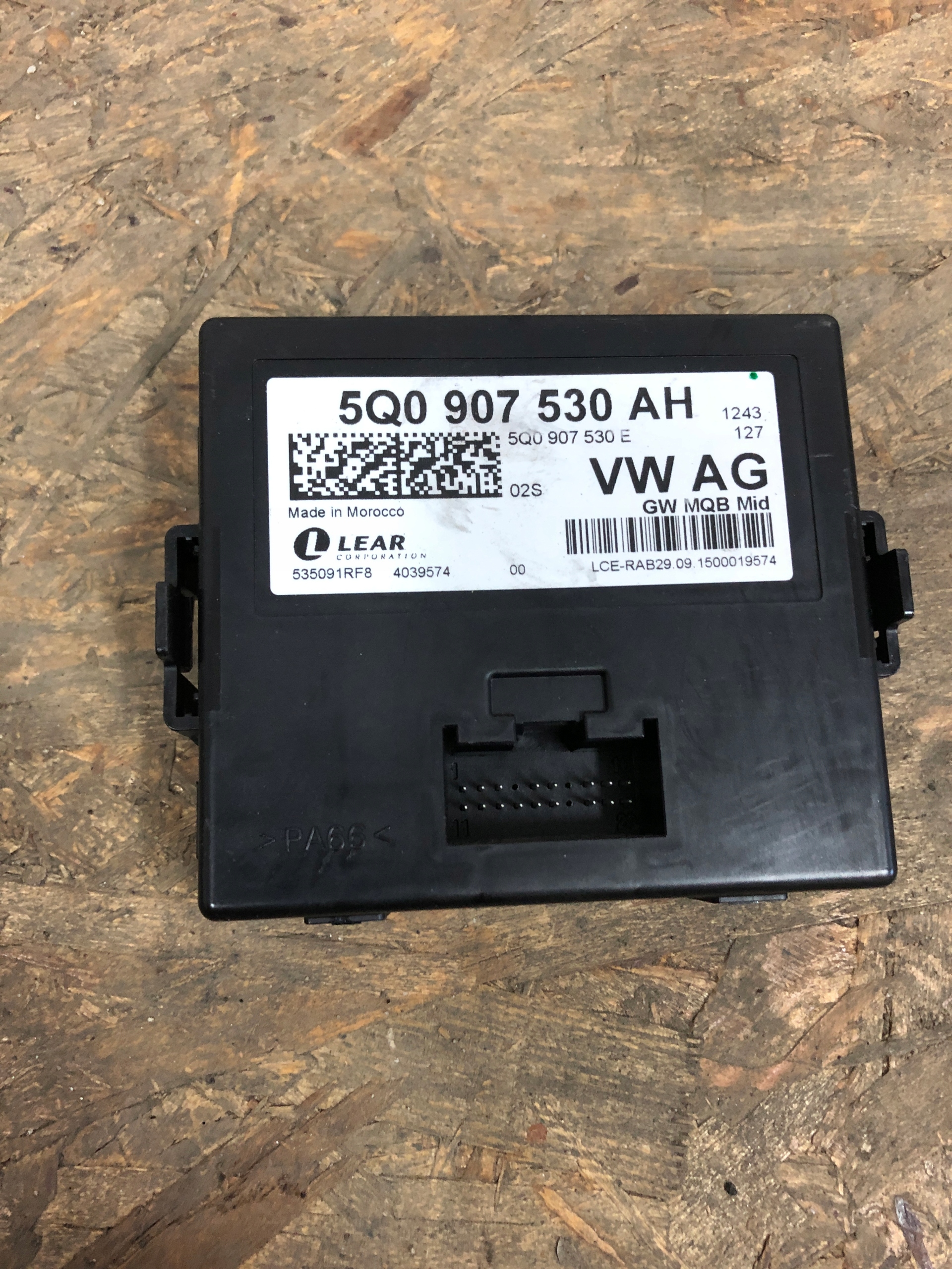 AUDI A3 8V модуль драйвер шлюза 5Q0907530AH