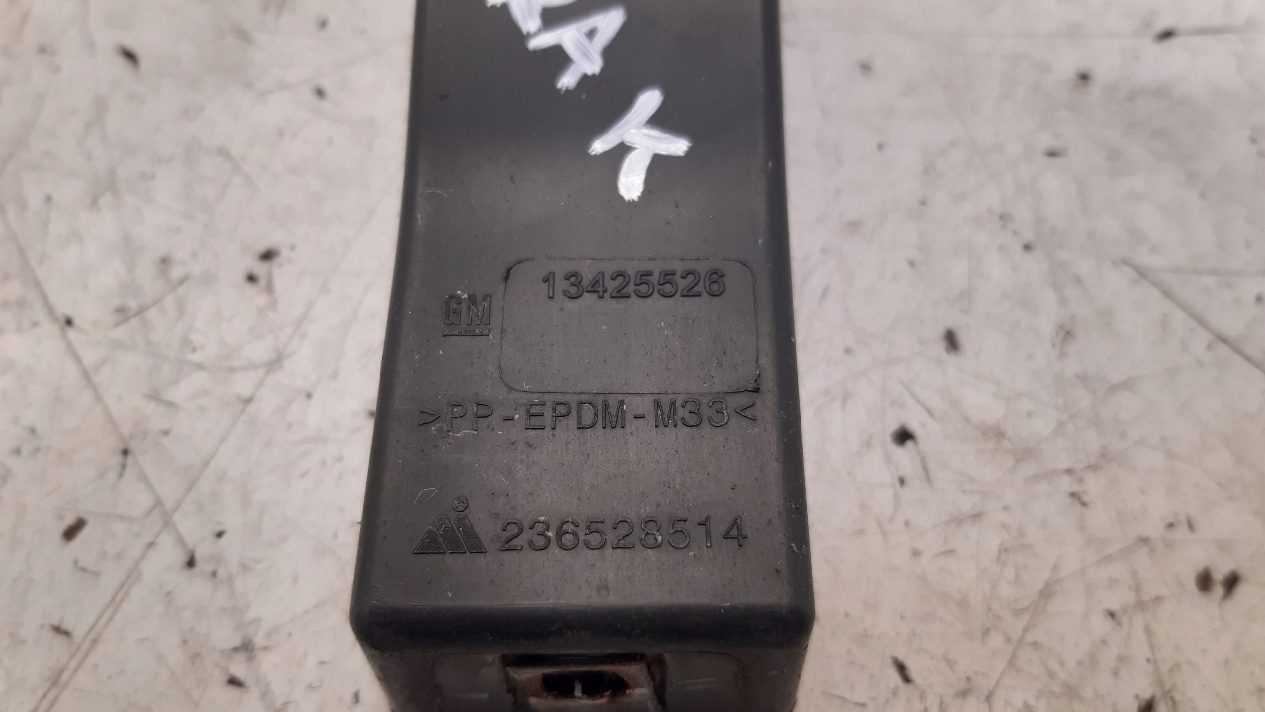 Support Gauche Arrière 13425526 Opel Astra K