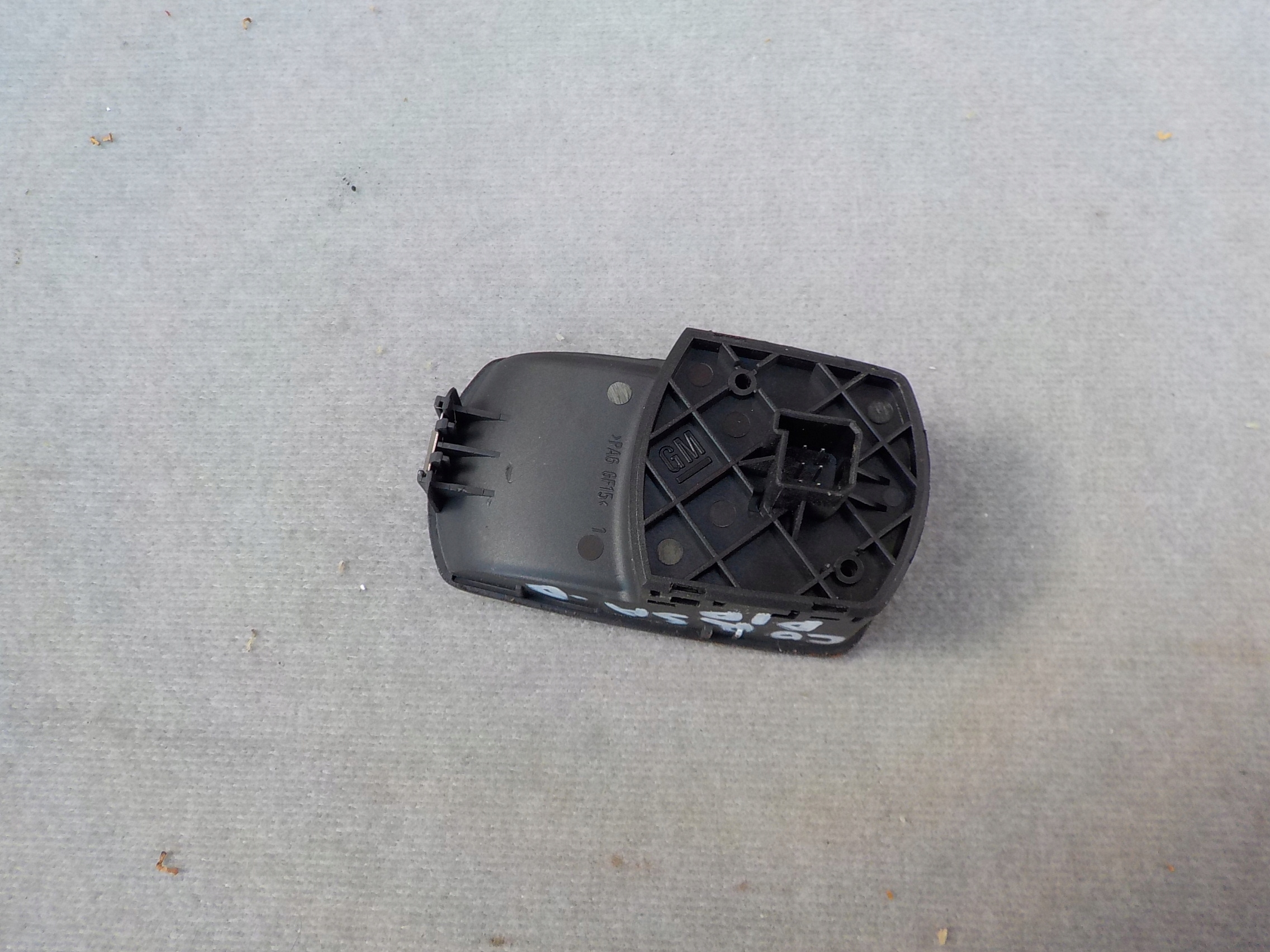 switch windows right front opel corsa d 2010r