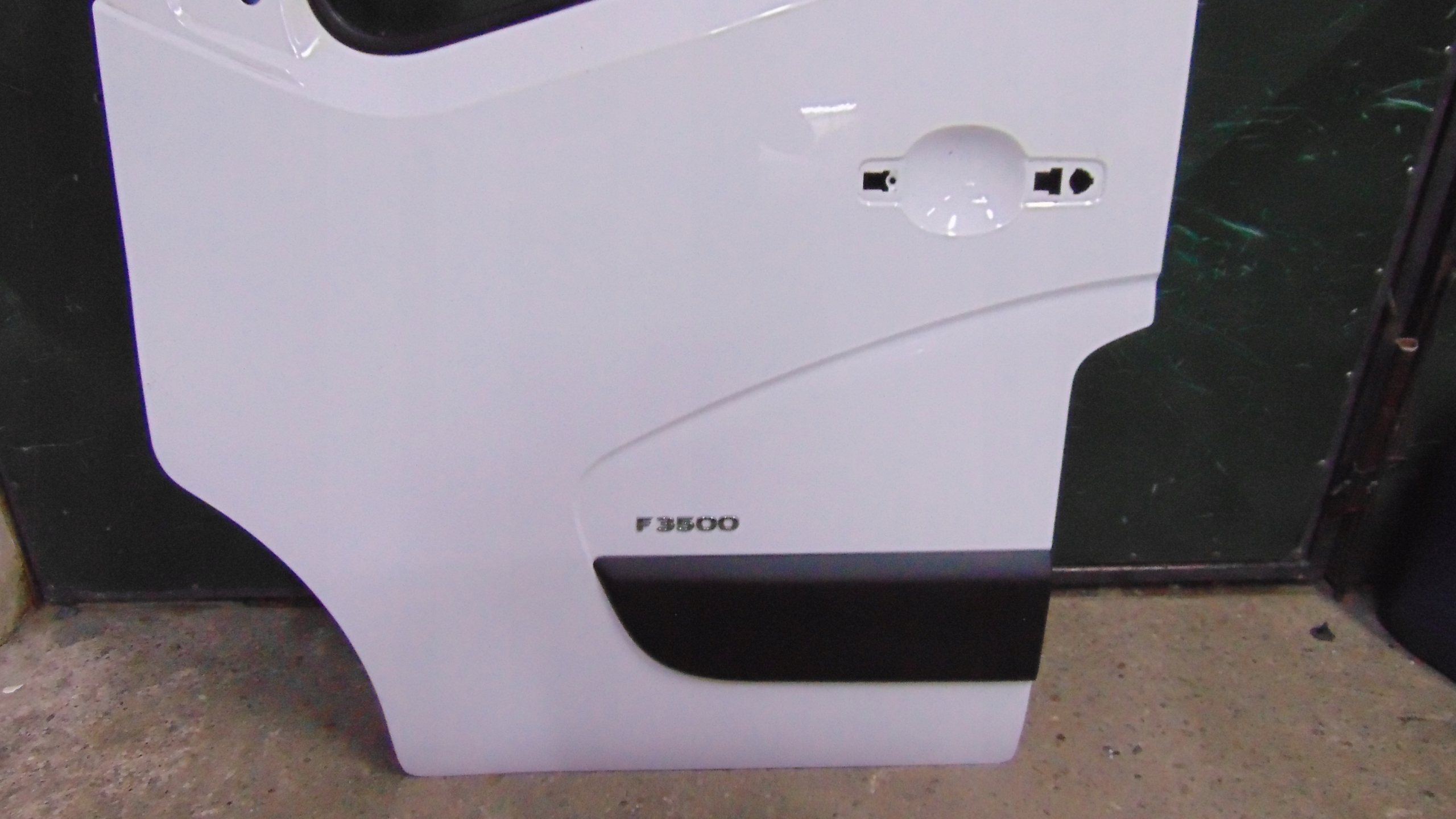 door left front nice RENAULT MASTER III OPEL MOVANO B NISSAN NV400