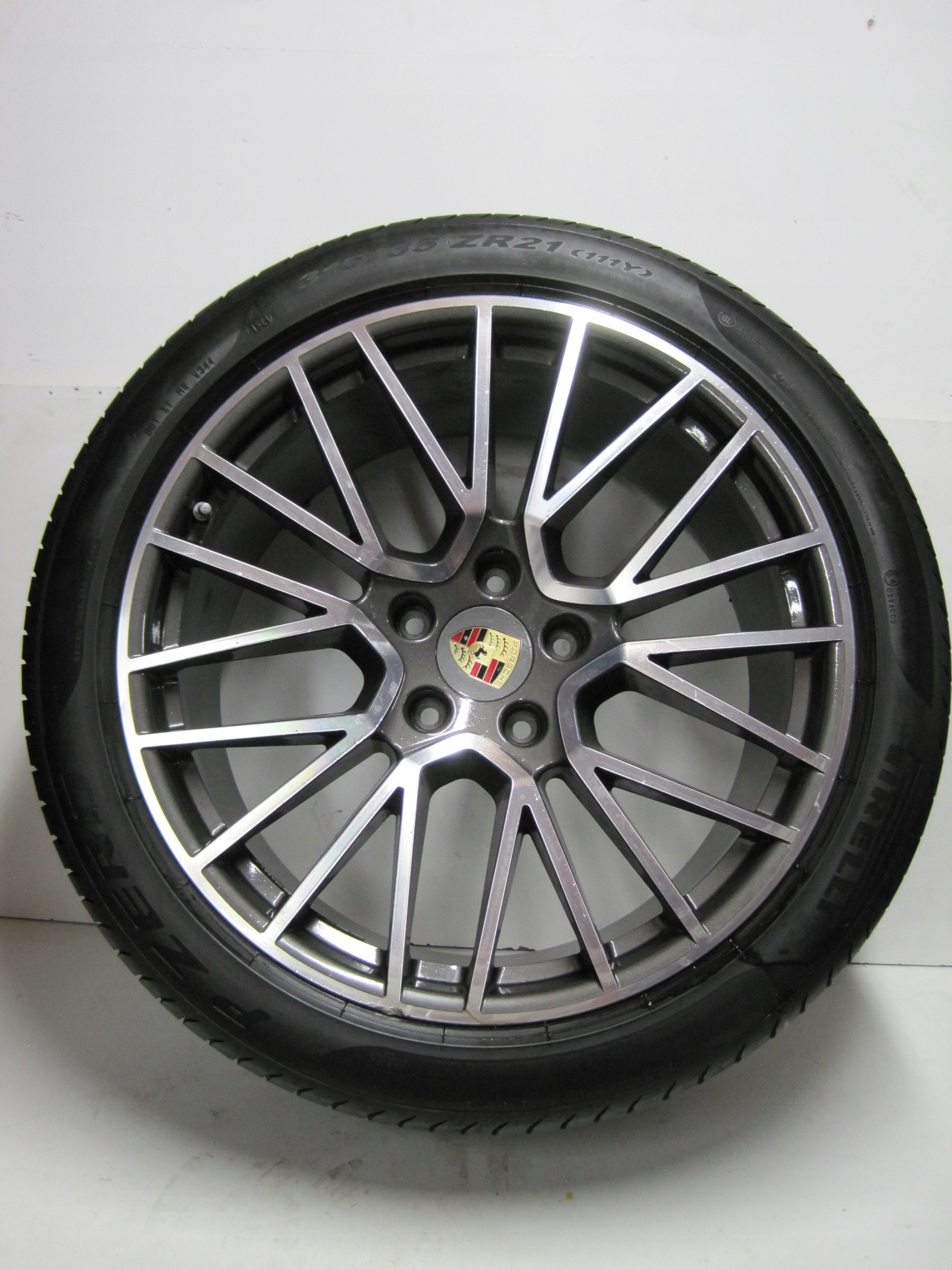 wheels discs tyres Porsche Cayenne 9Y0 R21 24r