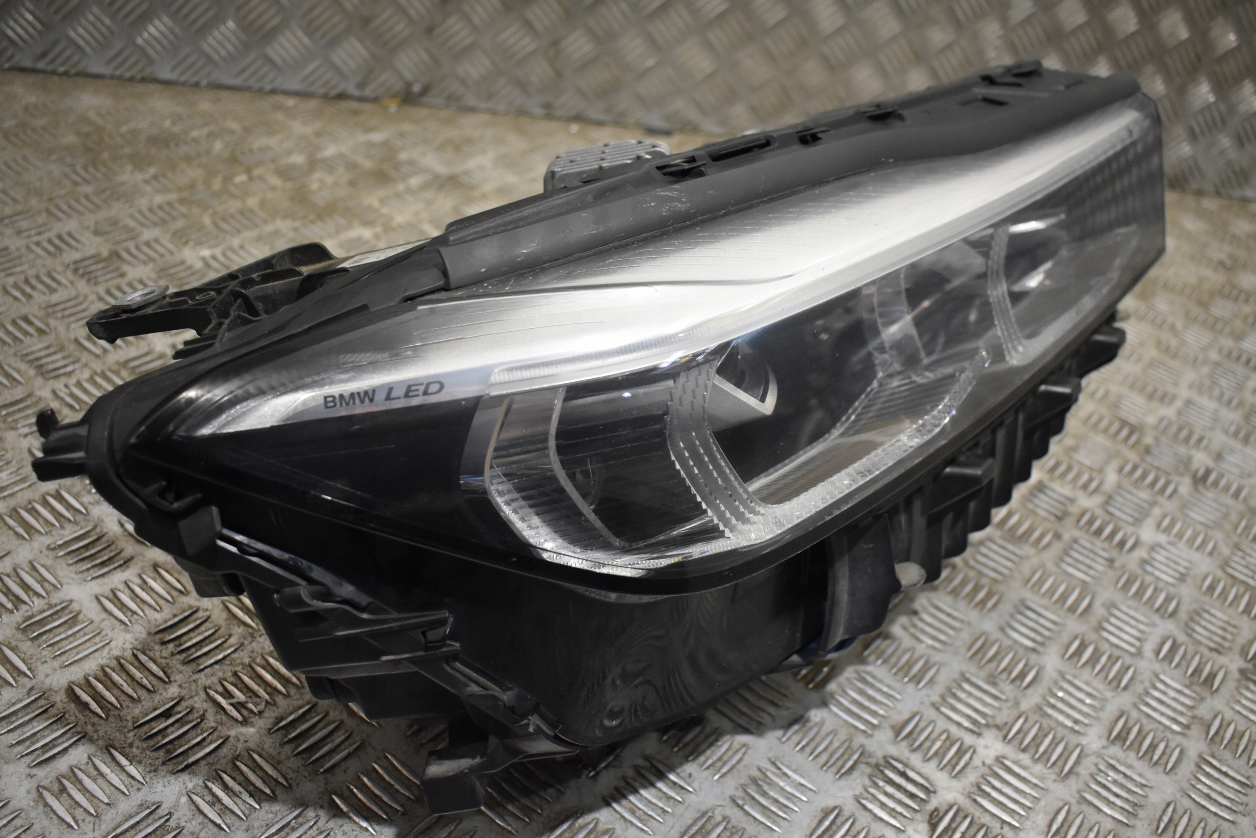IDEALNA light front front right LED + MODULY KPL. BMW G11 G12 LIFT 1