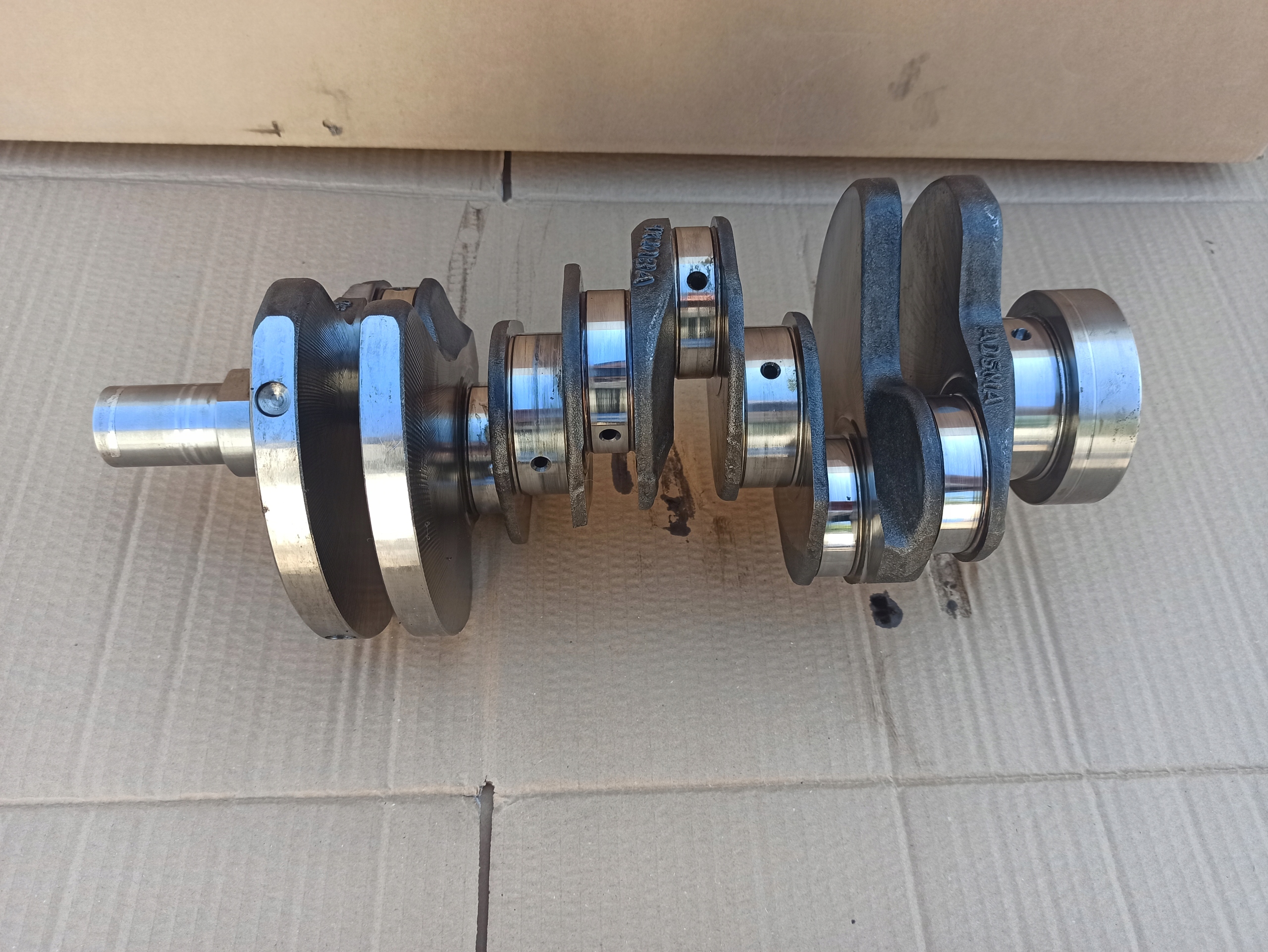 Wał korbowy CITROEN JAGUAR LAND ROVER 3.0D V6 306DT 9X2QBA nominalny